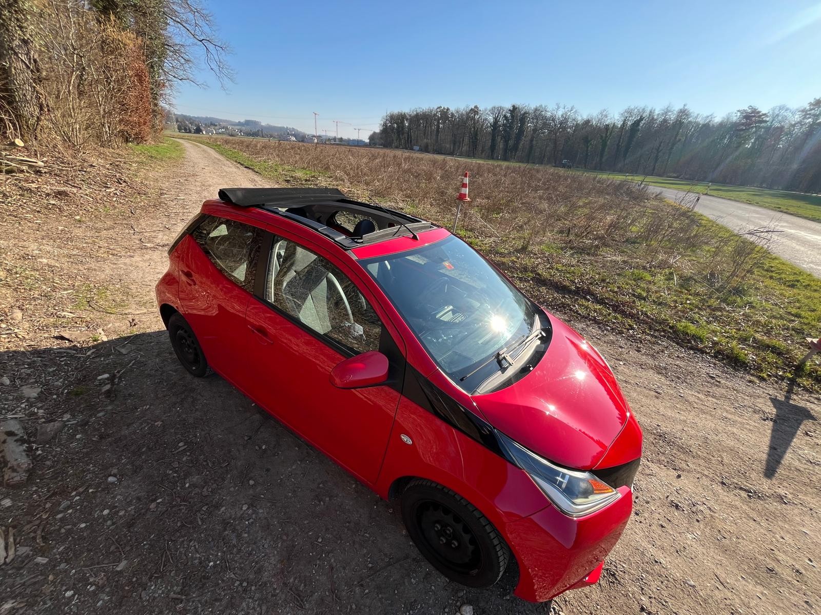 TOYOTA 1.2 VVT-i x-wave-image-1