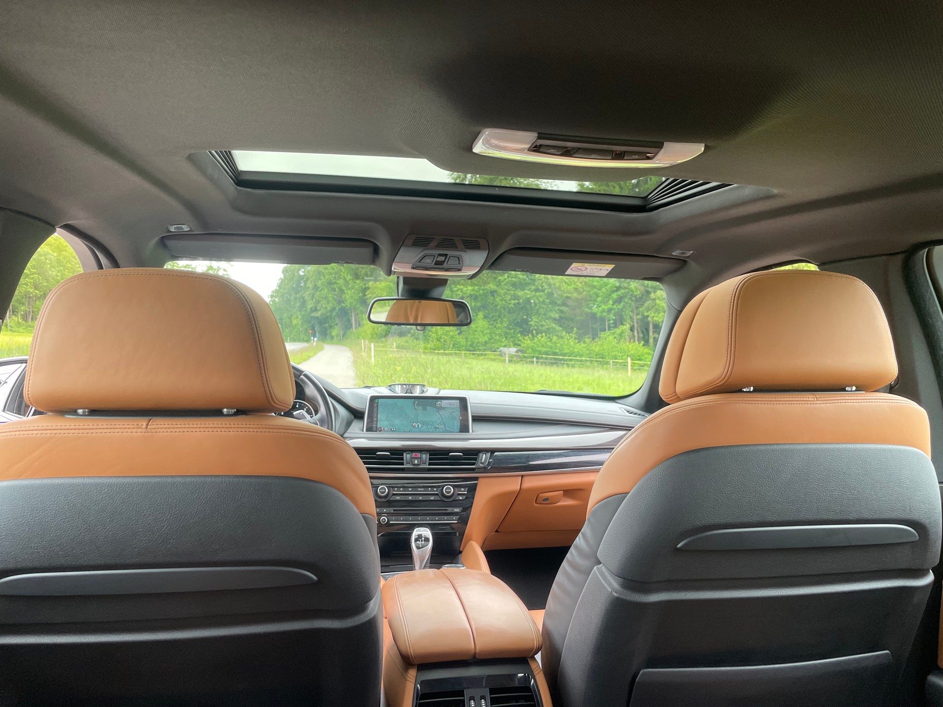 BMW X6 xDrive 50i Steptronic-image-9
