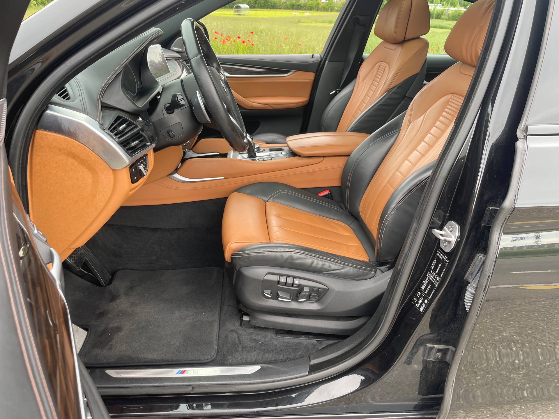 BMW X6 xDrive 50i Steptronic-image-6