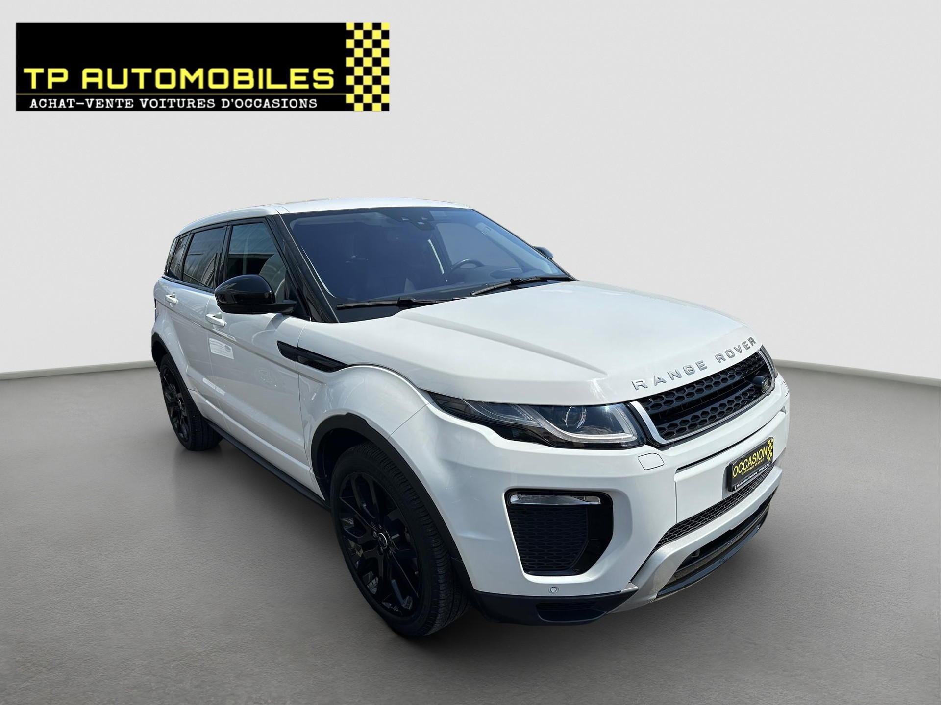 LAND ROVER Range Rover Evoque 2.0 Si4 SE Dynamic AT9-image-2