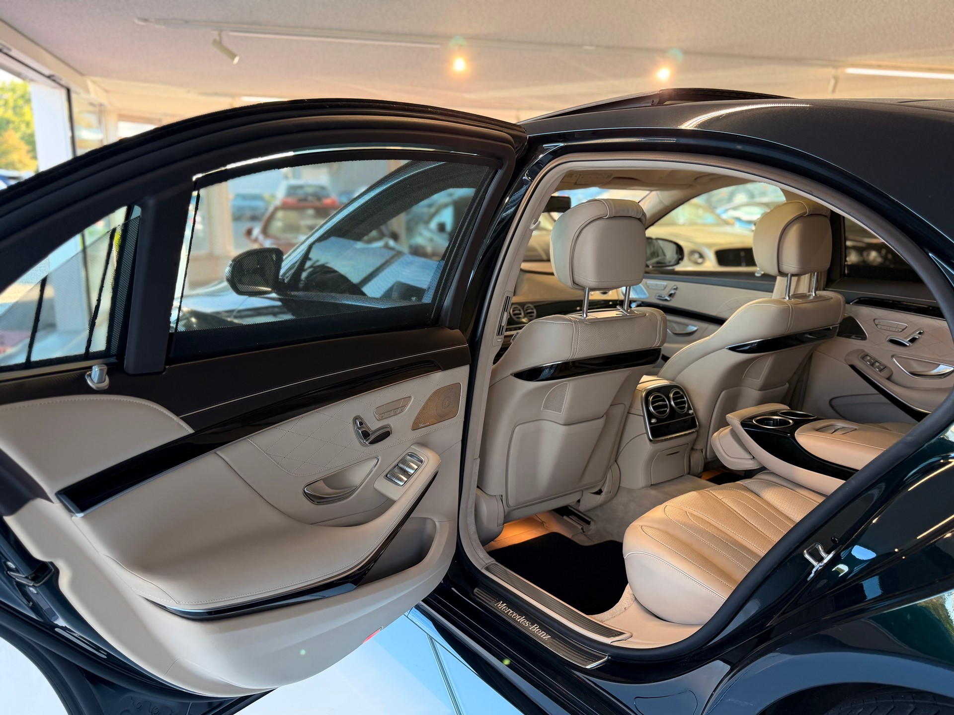 MERCEDES-BENZ S 450 4Matic 9G-Tronic-image-15