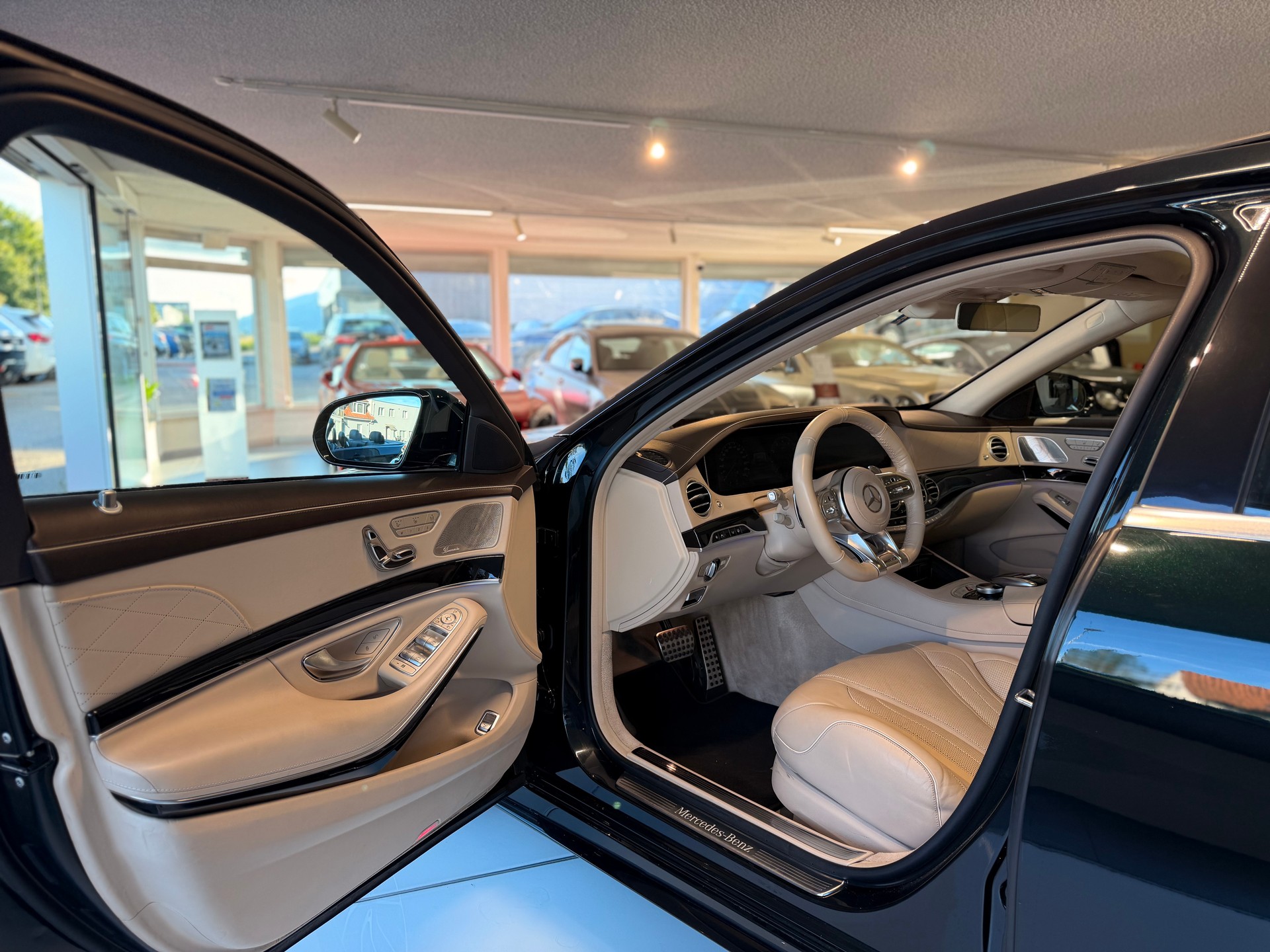 MERCEDES-BENZ S 450 4Matic 9G-Tronic-image-11