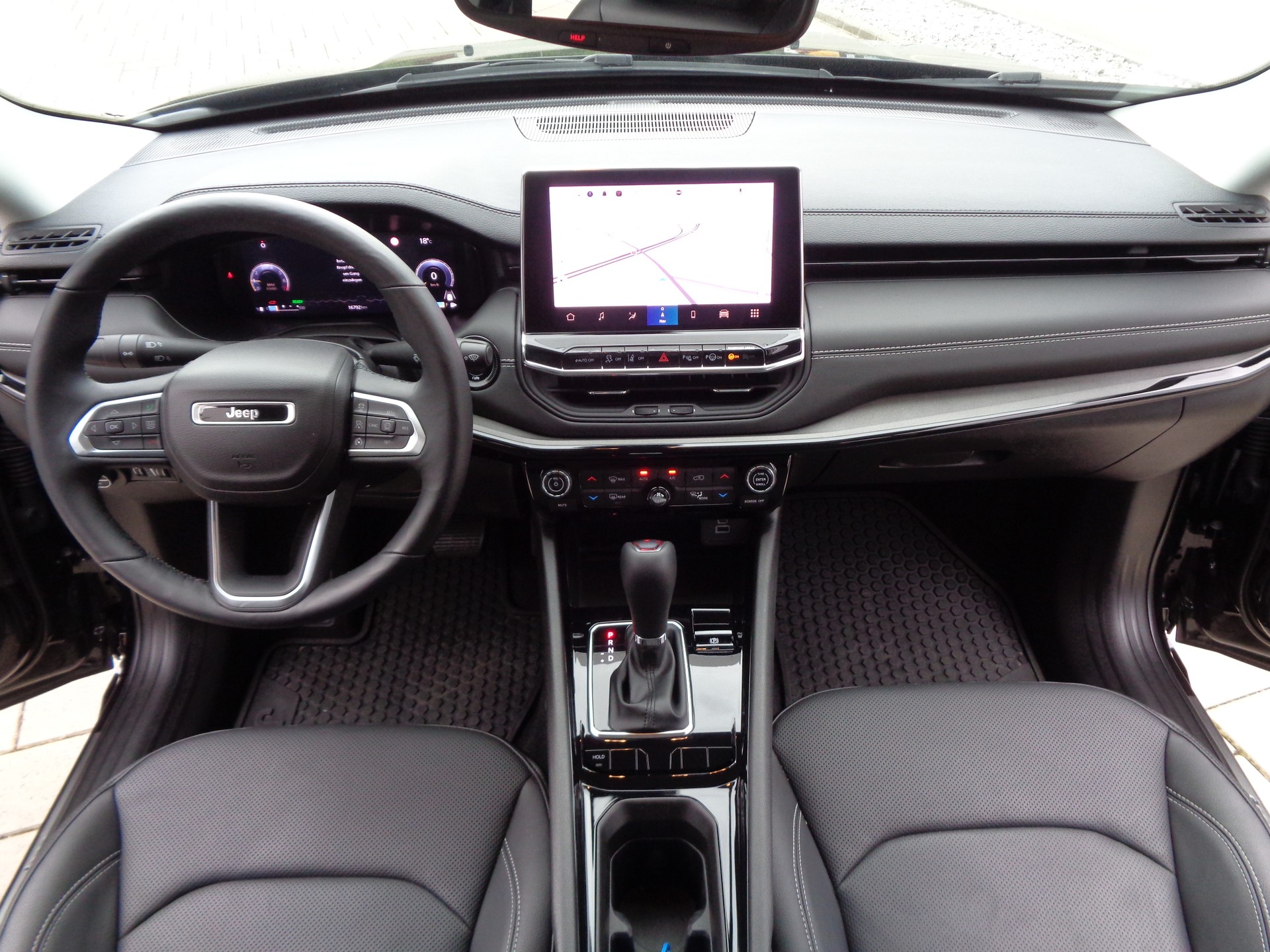 JEEP Compass 4x2 1.5 T MHEV Summit-image-7