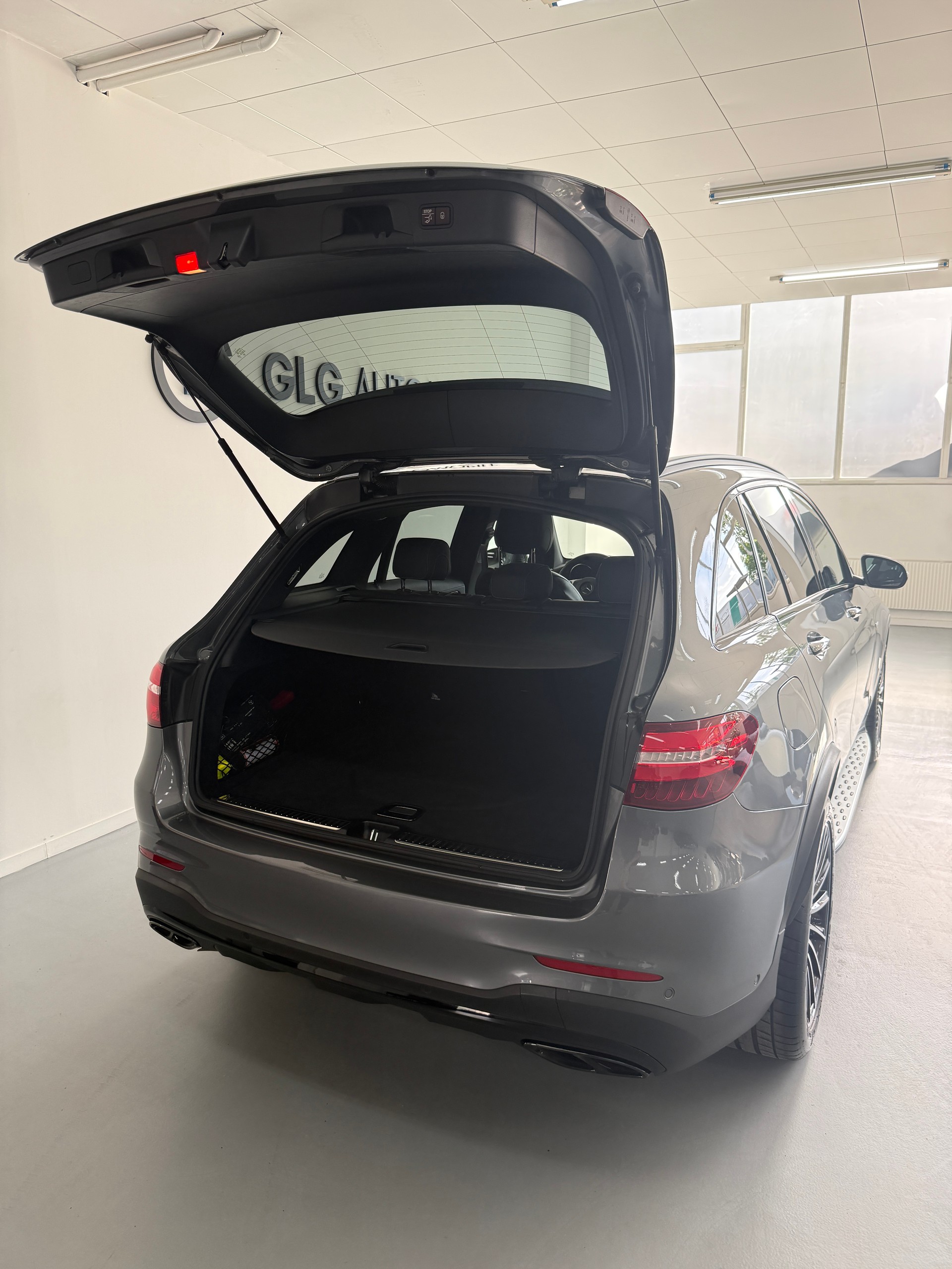 MERCEDES-BENZ GLC 43 AMG 4Matic 9G-Tronic-image-17
