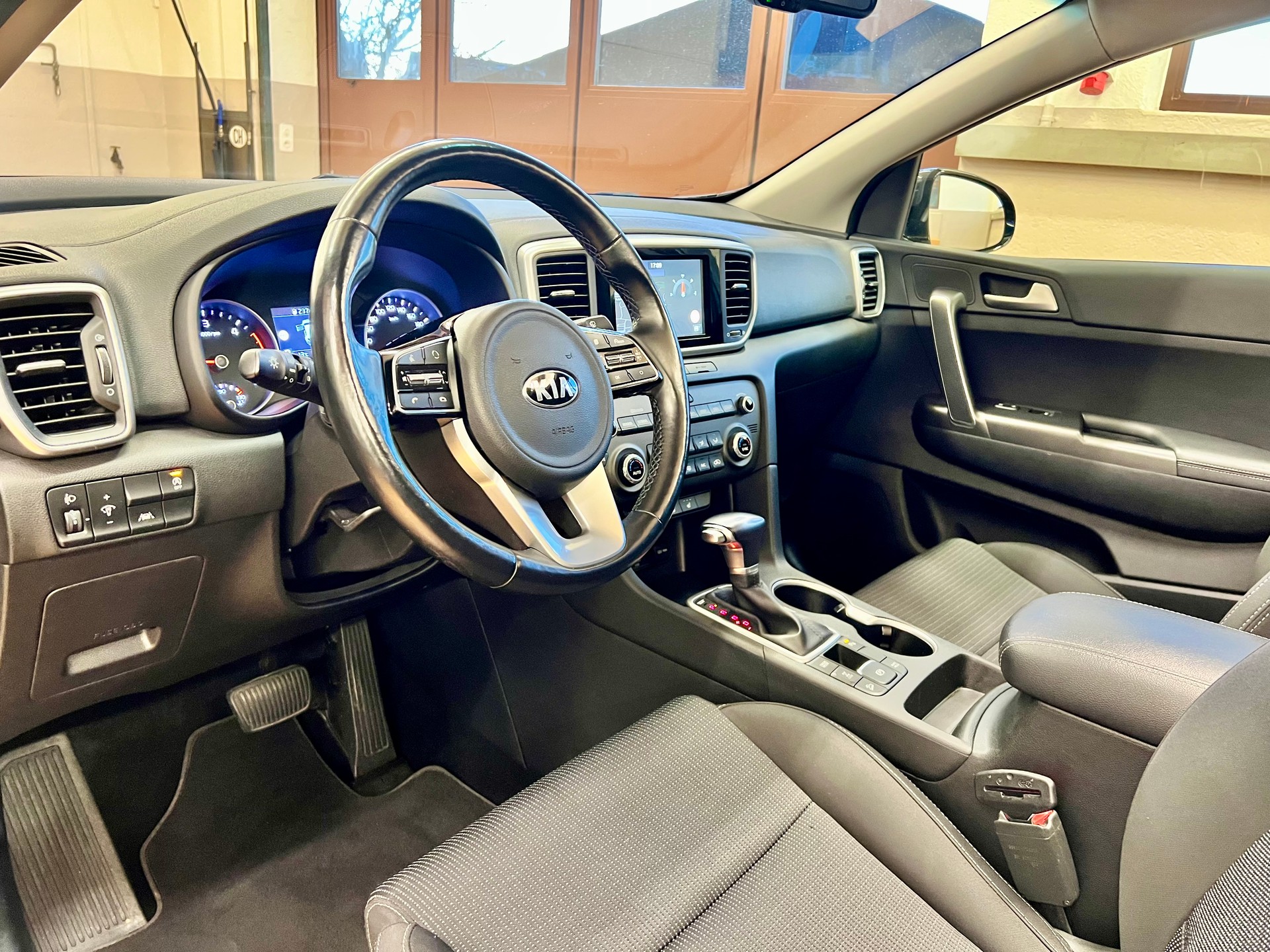 KIA Sportage 1.6CRDi Mild Hybrid Power 2020 4WD Automat-image-18