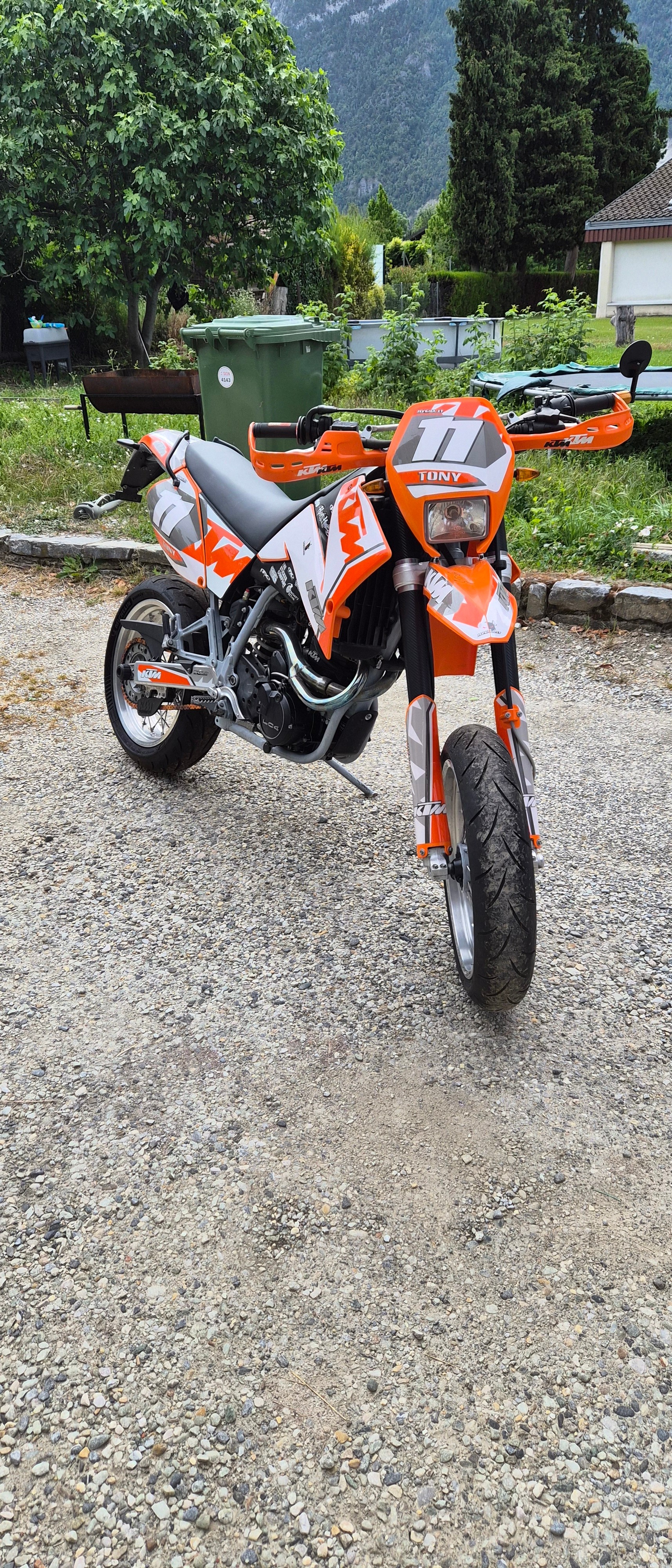 KTM Lc4-image-0