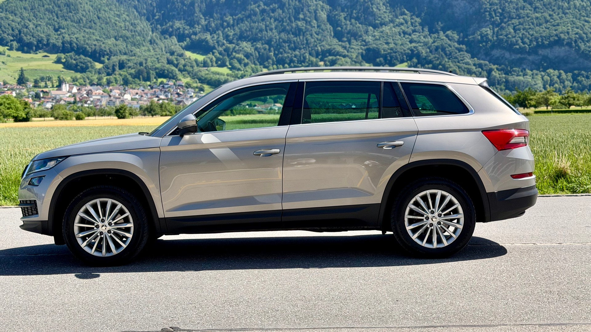 SKODA Kodiaq 2.0 TDI CR Ambition 4x4 DSG-showroom-element-1
