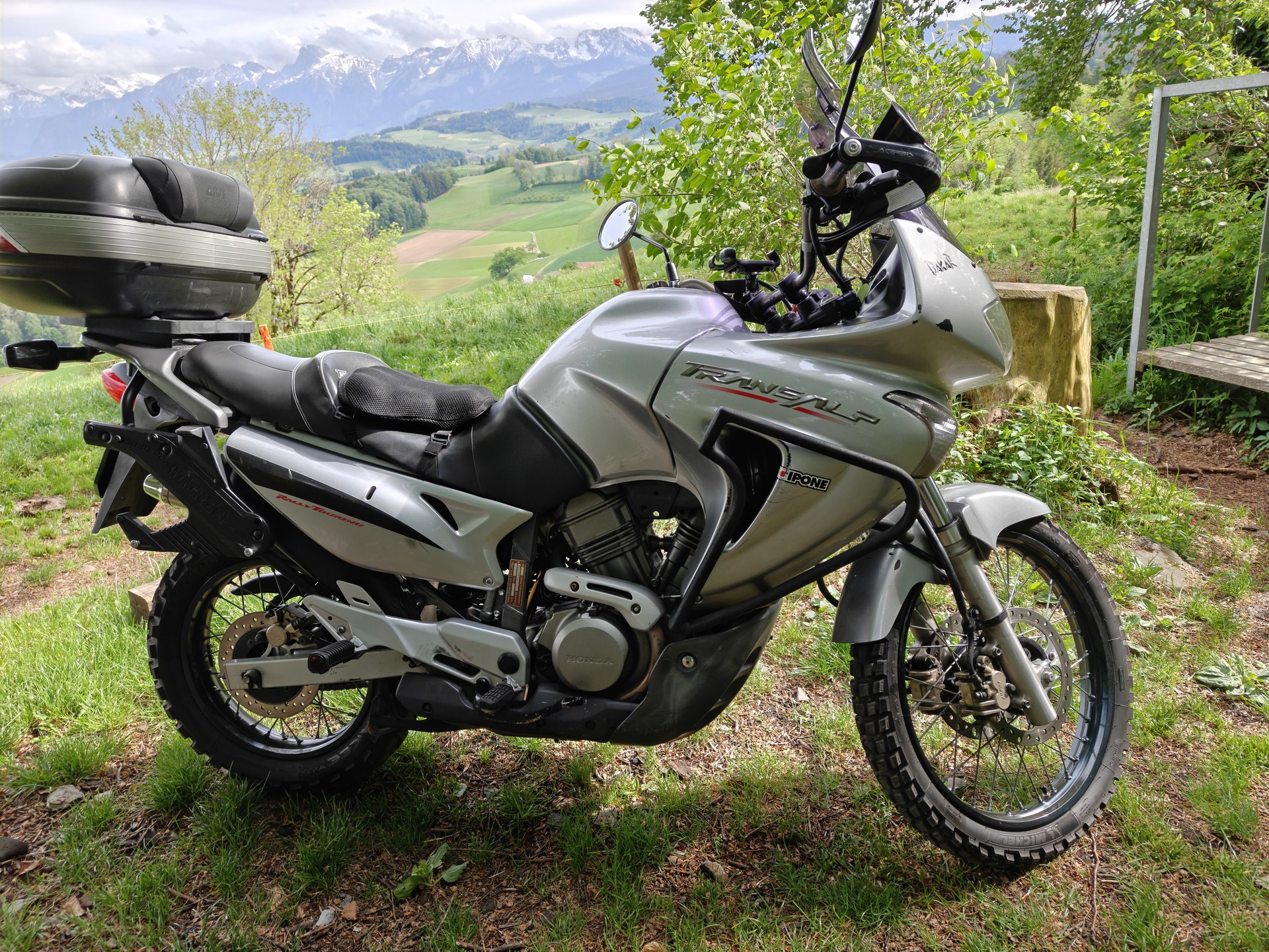 HONDA XL 650 V Transalp-image-1