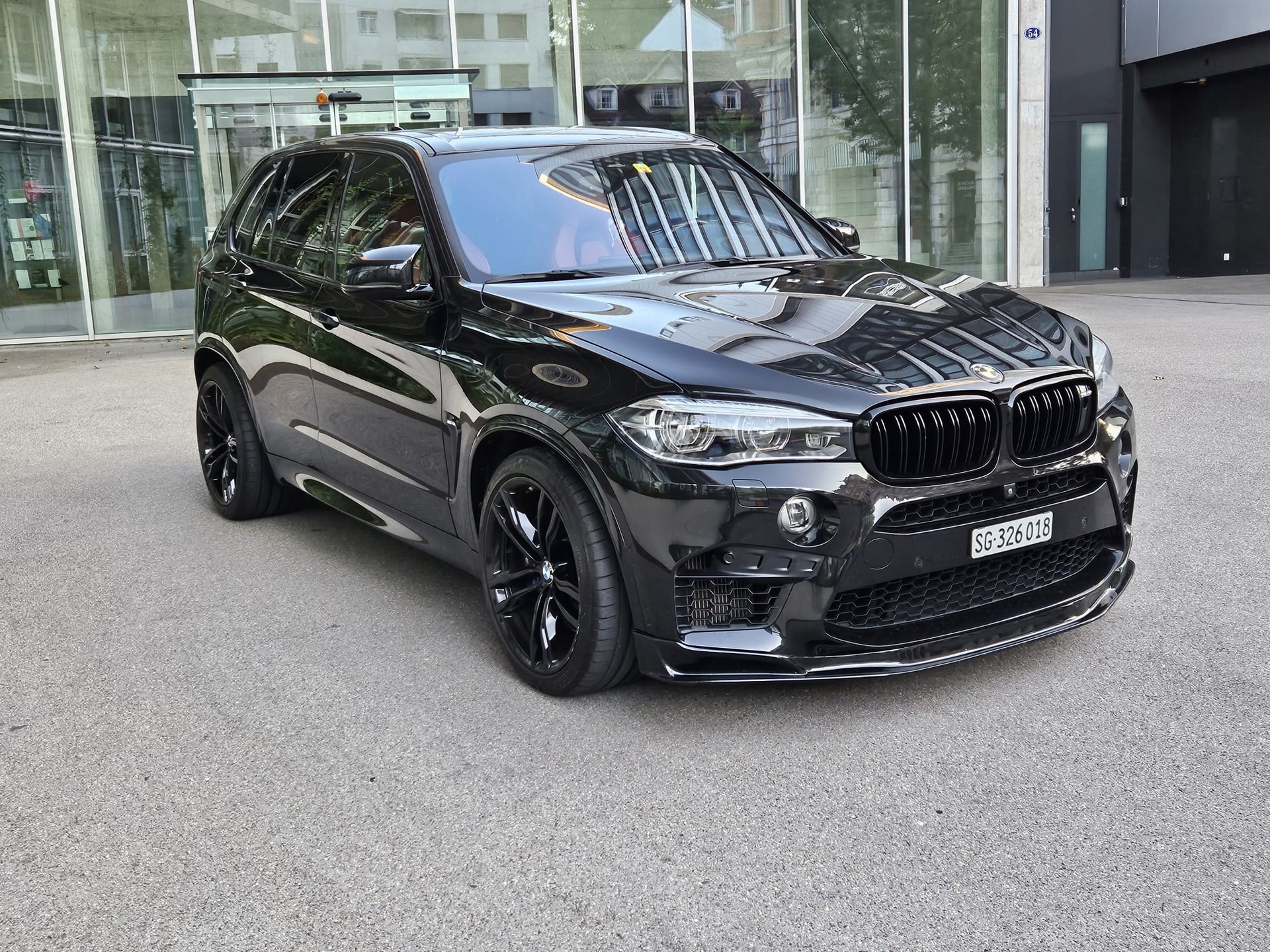BMW X5M Edition Black Fire Steptronic-image-3