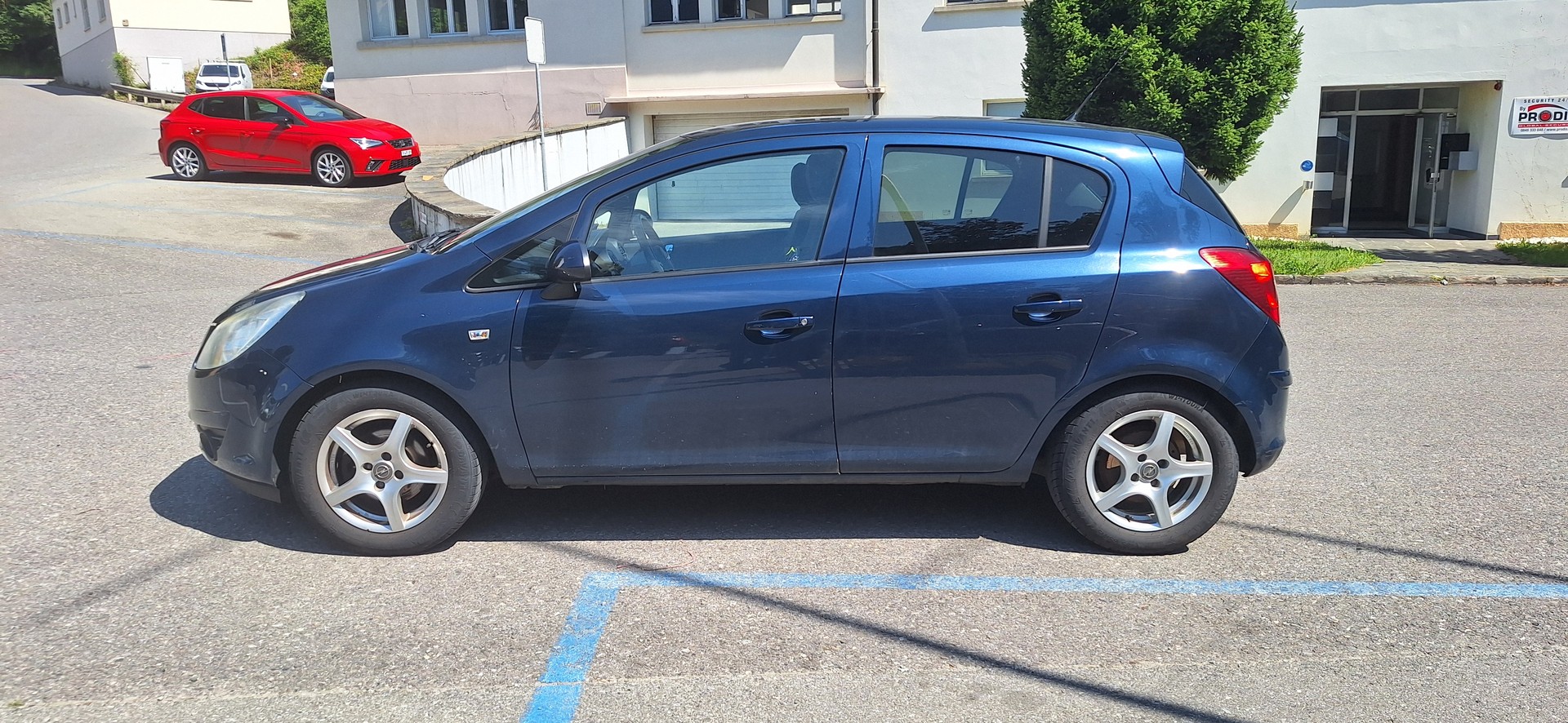 OPEL Corsa 1.4 TP Enjoy Automatic-showroom-element-2