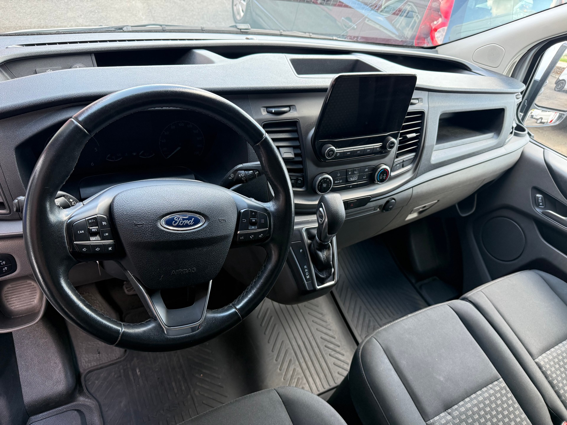 FORD Transit Custom Van 280 L1H1 Trend A-showroom-element-2