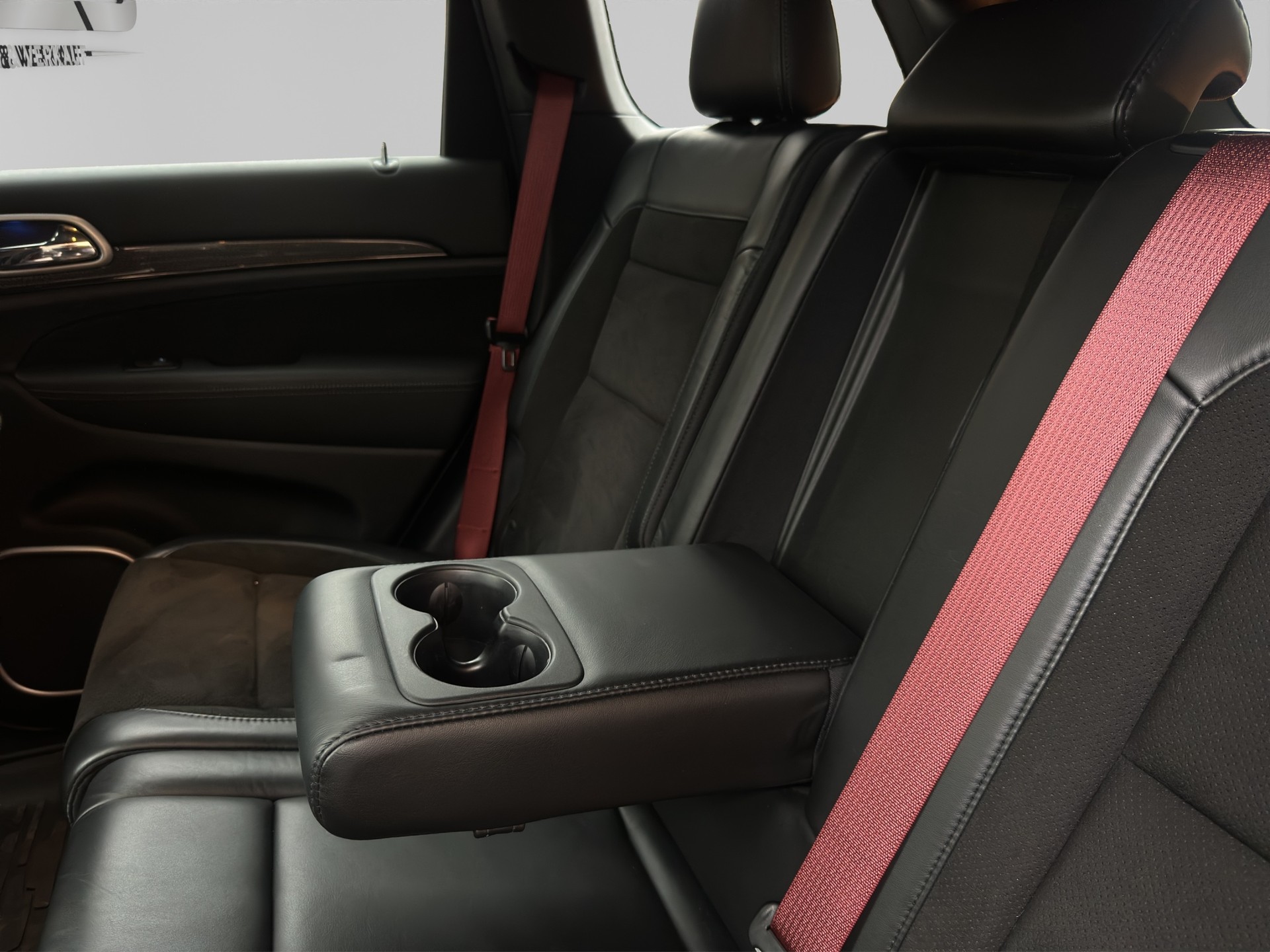 JEEP Grand Cherokee 6.2 V8 HEMI Trackhawk Automatic-image-22