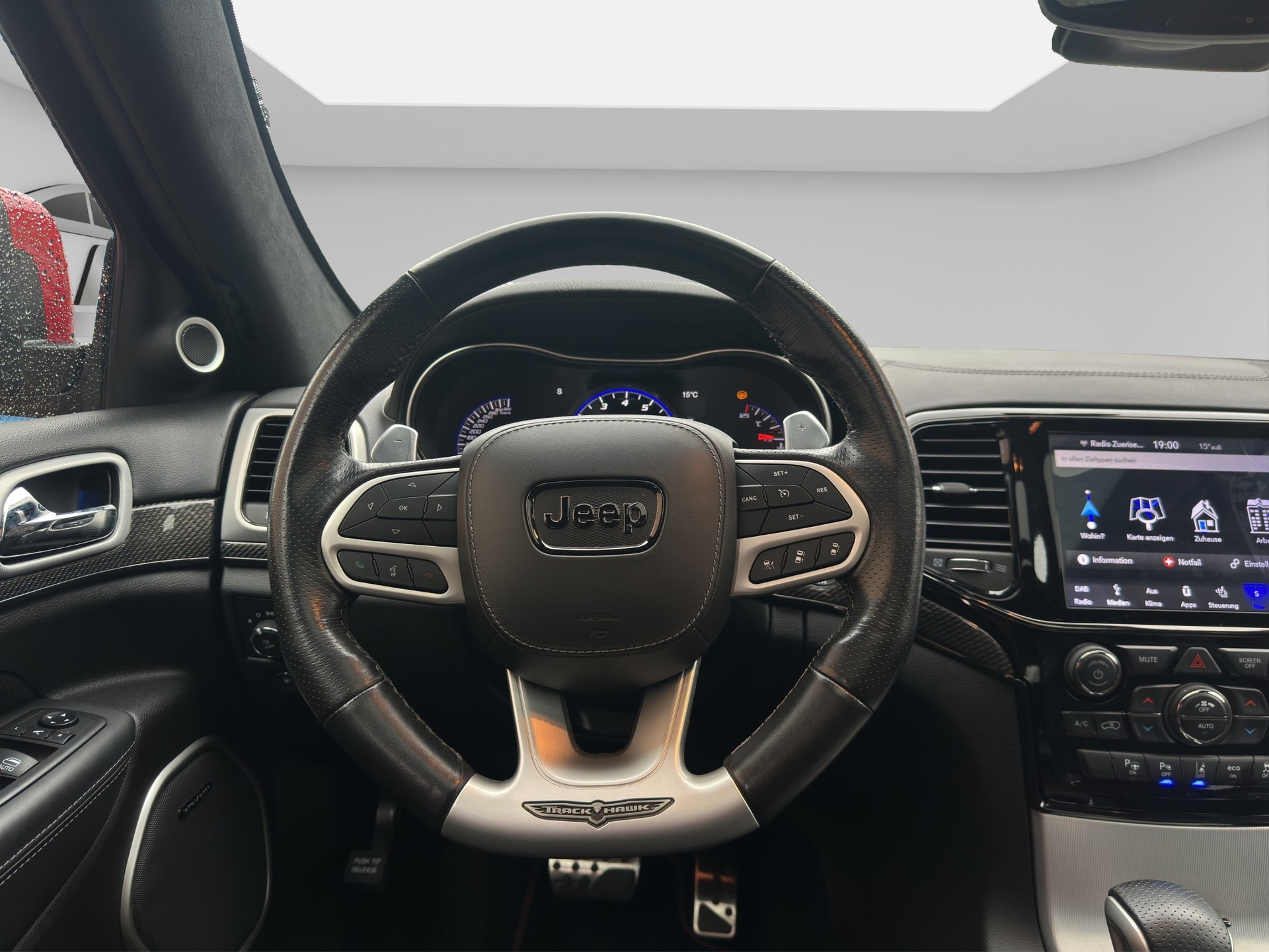 JEEP Grand Cherokee 6.2 V8 HEMI Trackhawk Automatic-image-9