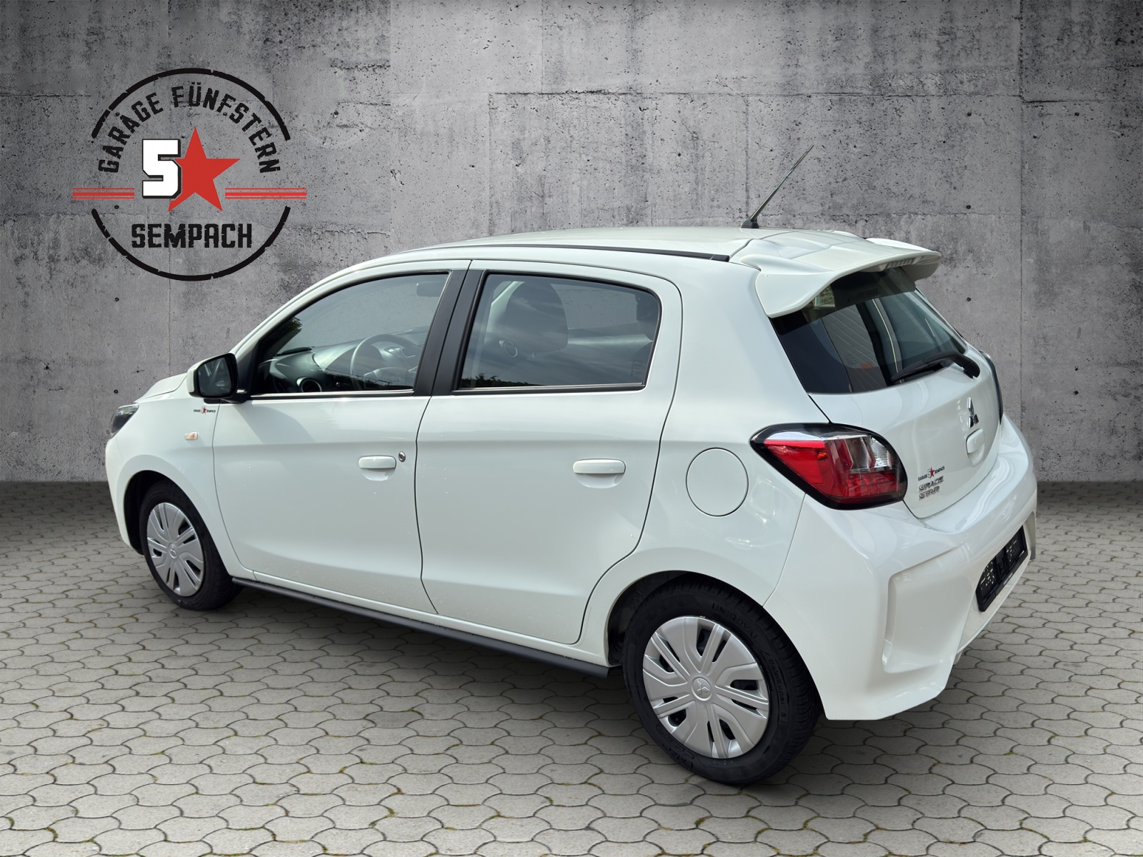 MITSUBISHI Space Star 1.2 CVT Pure-showroom-element-2