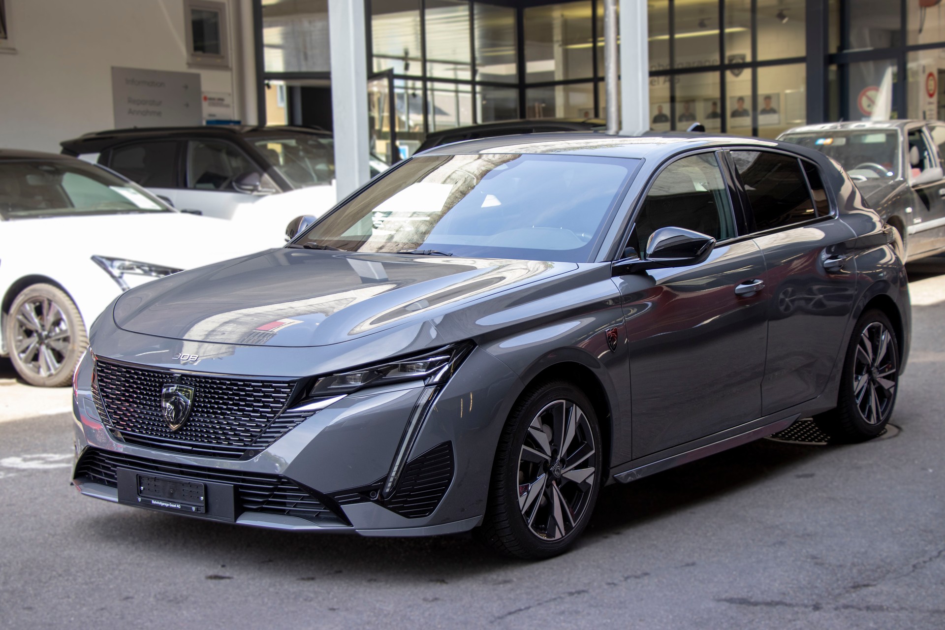 PEUGEOT 308 1.2 HEV 145 GT