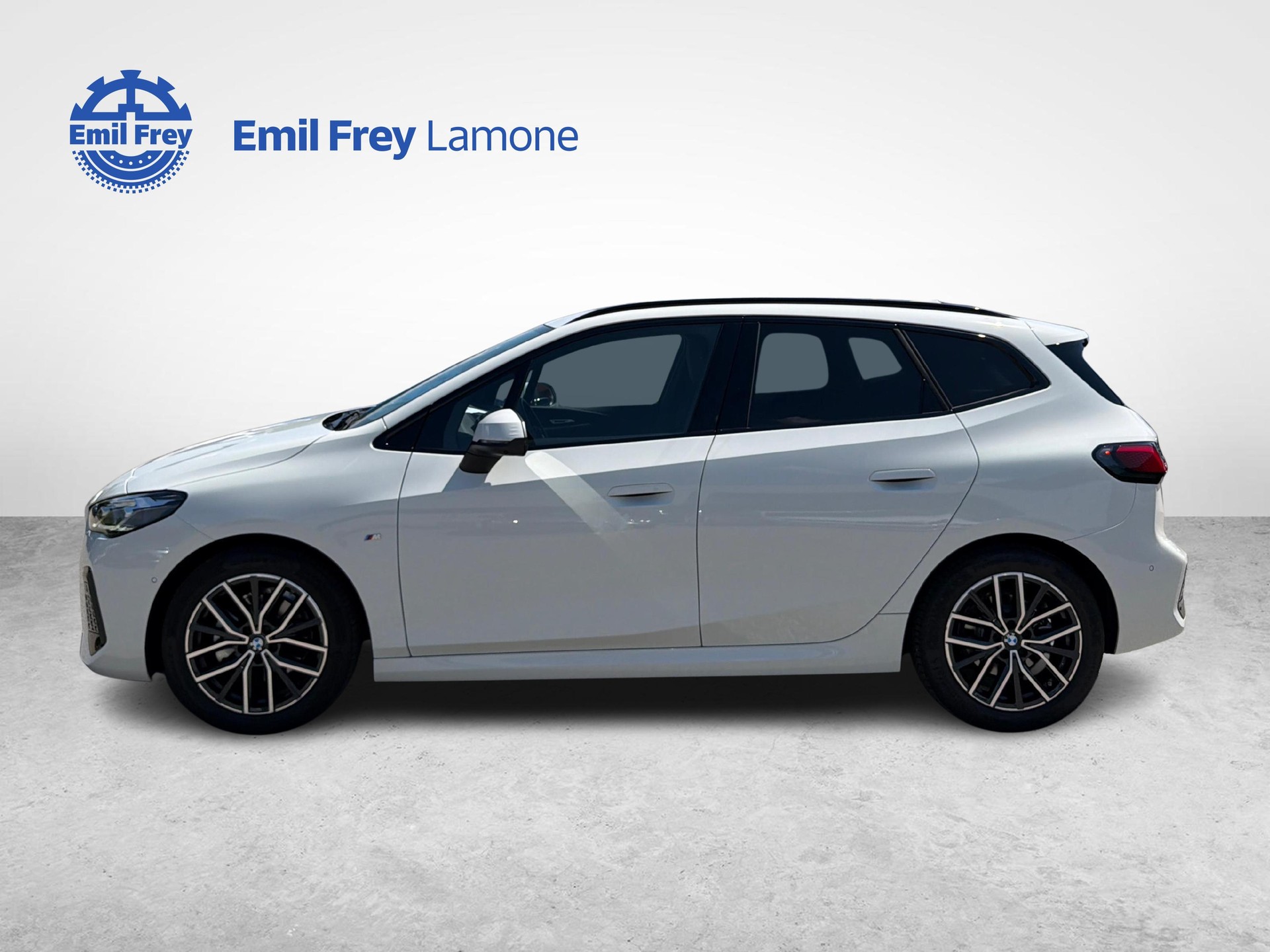 BMW 218d SDKG Active Tourer-showroom-element-1