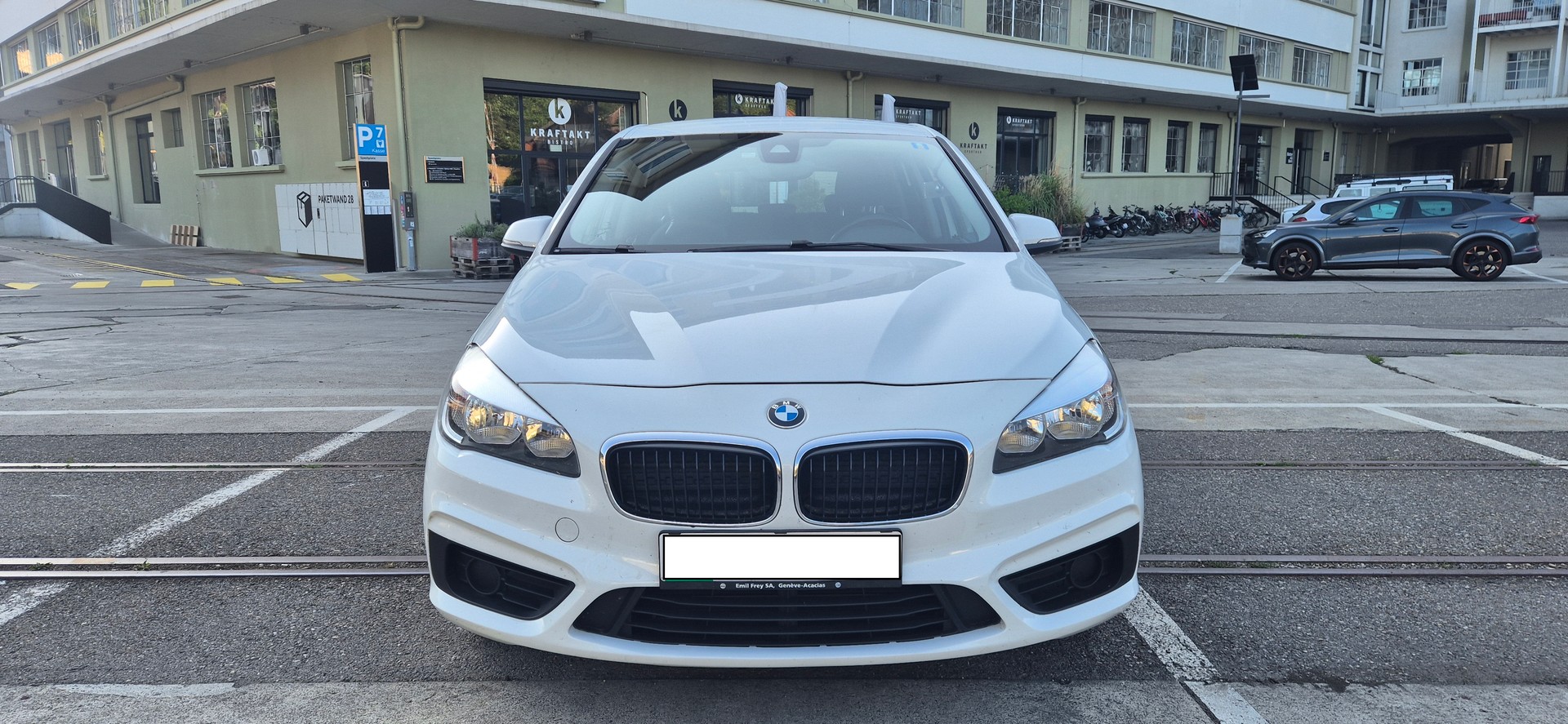 BMW 218i