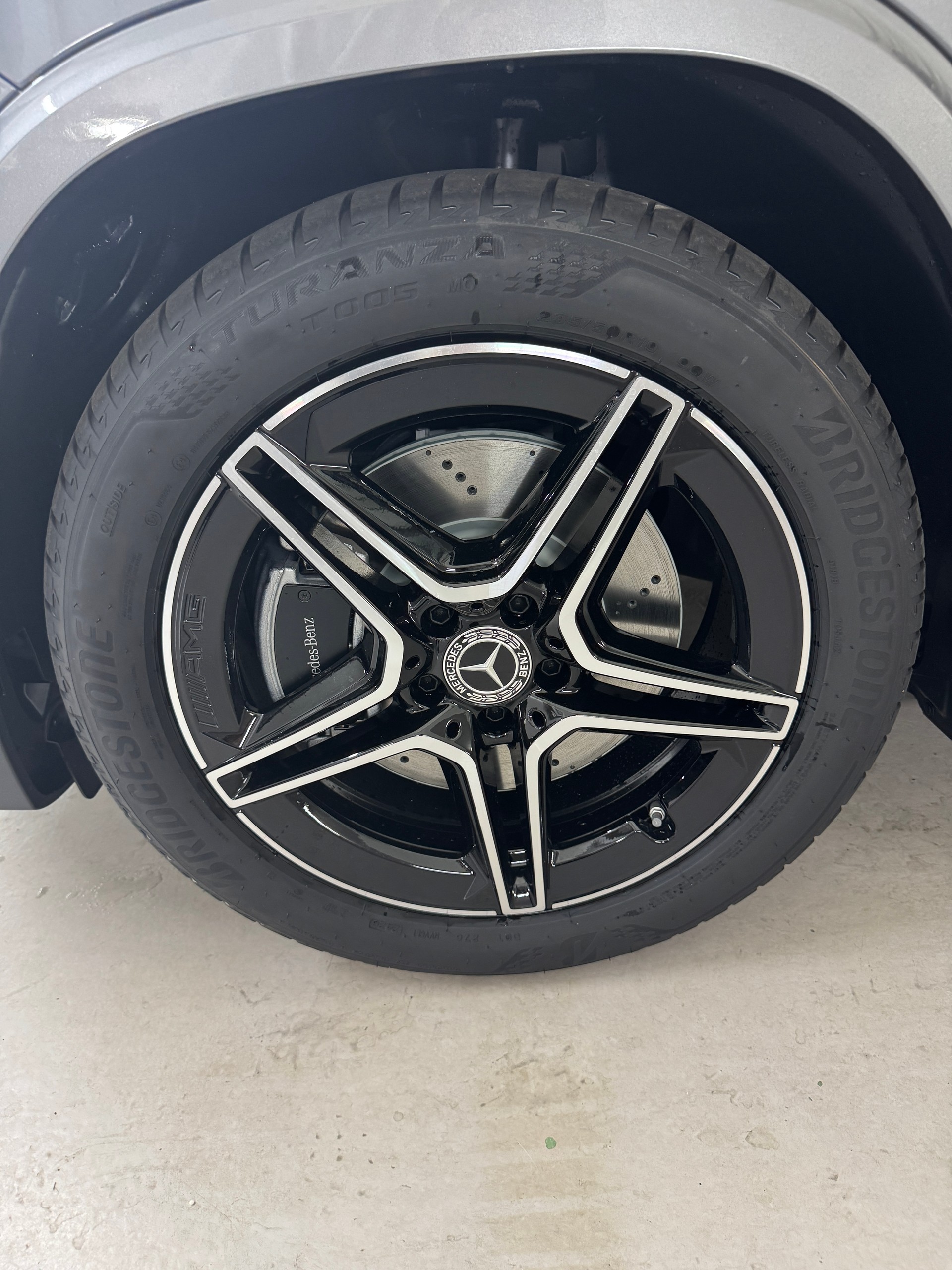 MERCEDES-BENZ GLA 250 4MATIC Swiss Star-image-4
