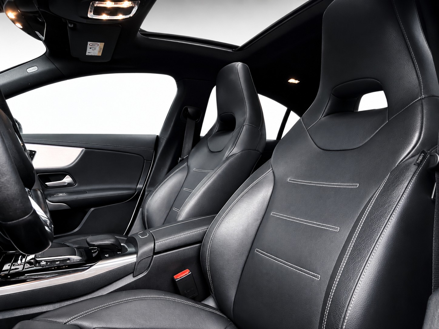 MERCEDES-BENZ CLA 45 S AMG 4matic+ CH FAHRZEUG-image-16
