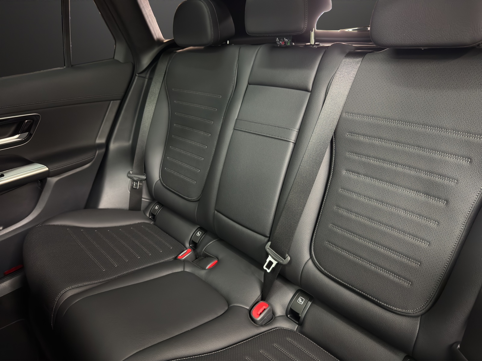 MERCEDES-BENZ GLC 300 e 4Matic 9G-Tronic EQ star-image-14