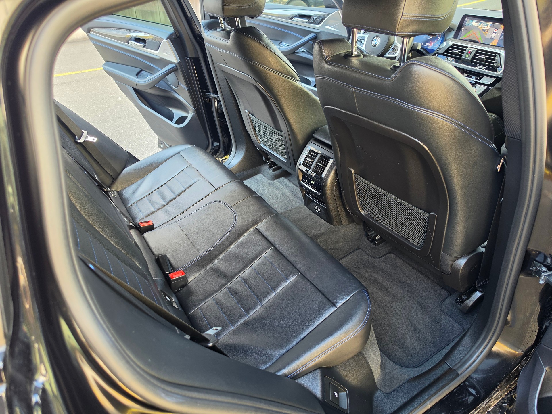 BMW X4 M40i Steptronic-image-16