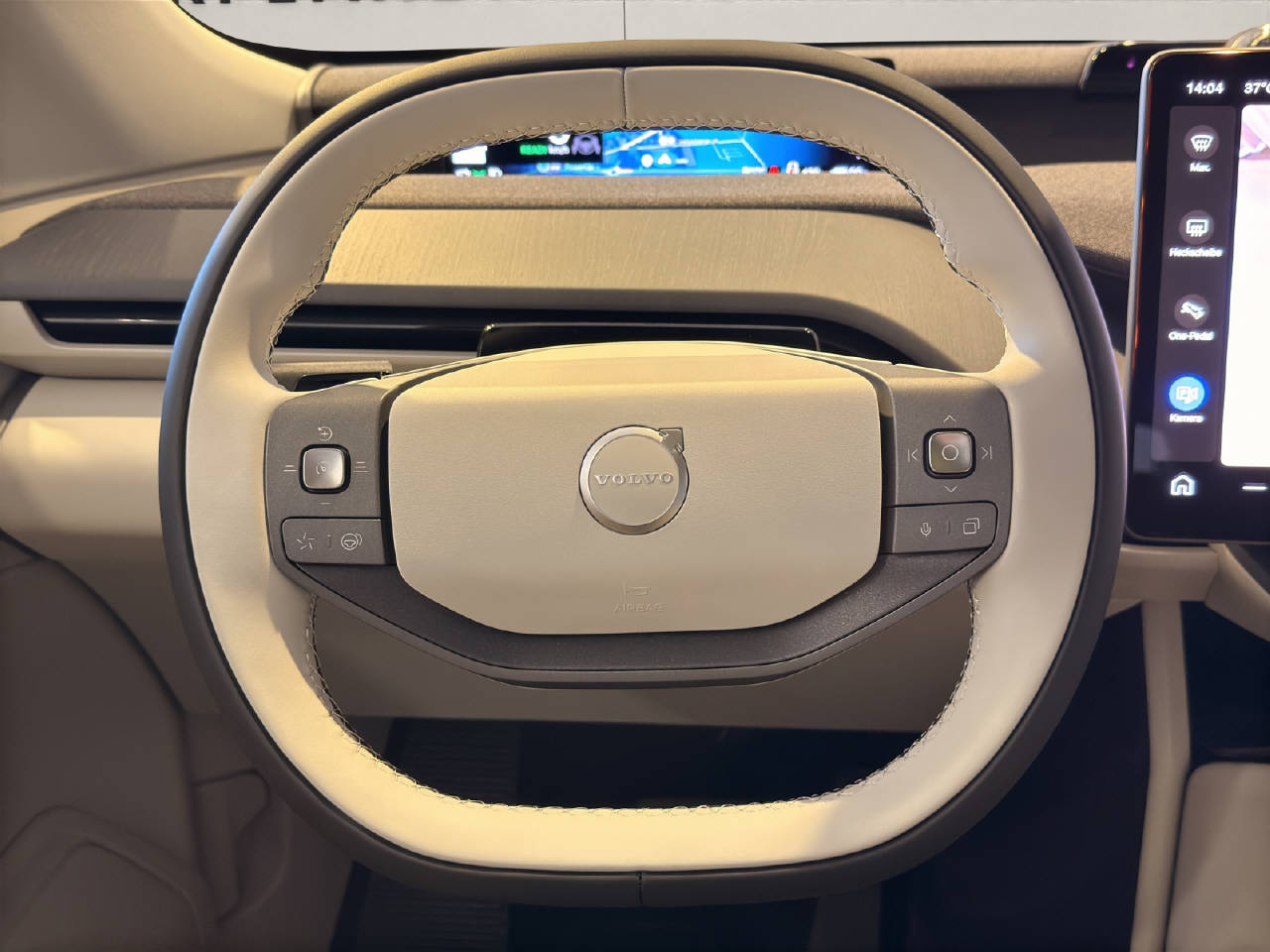 VOLVO EX60 Twin Ultra AWD-image-7