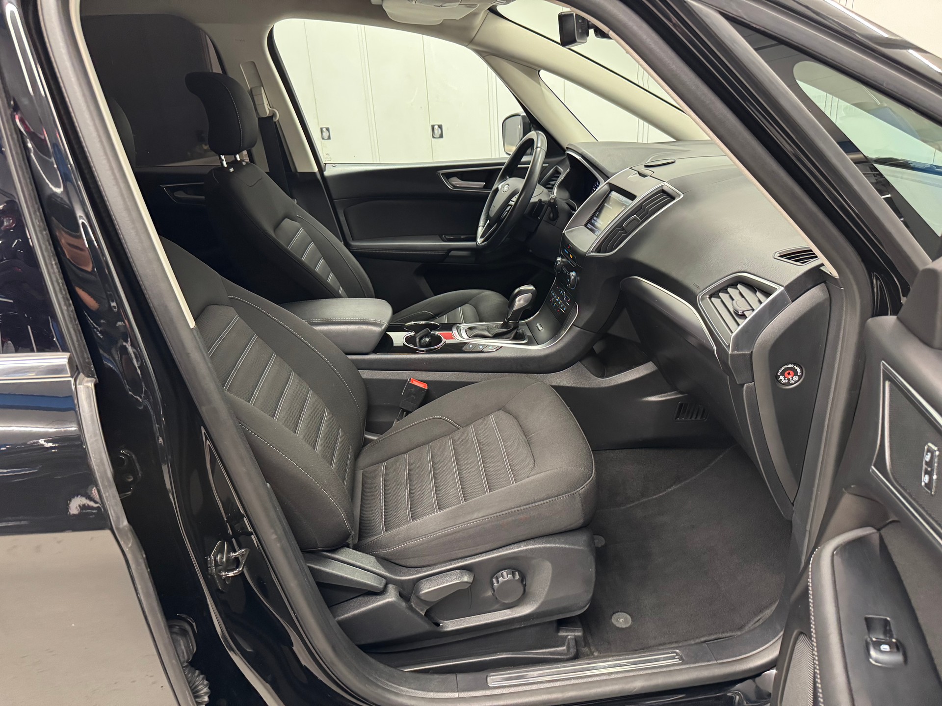 FORD Galaxy 2.0 TDCi Trend AWD PowerShift-image-8