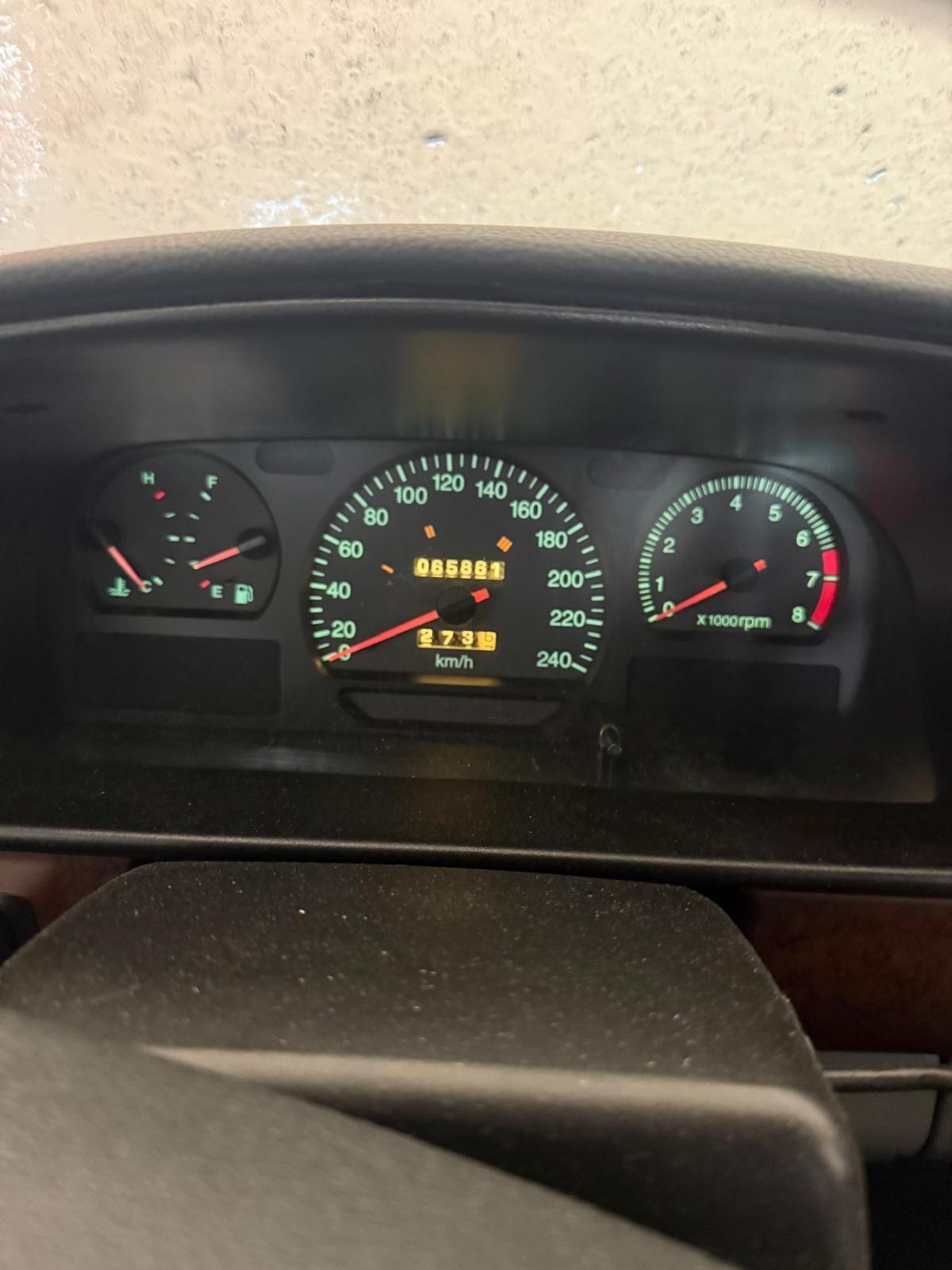 DAEWOO 3.2L-showroom-element-1