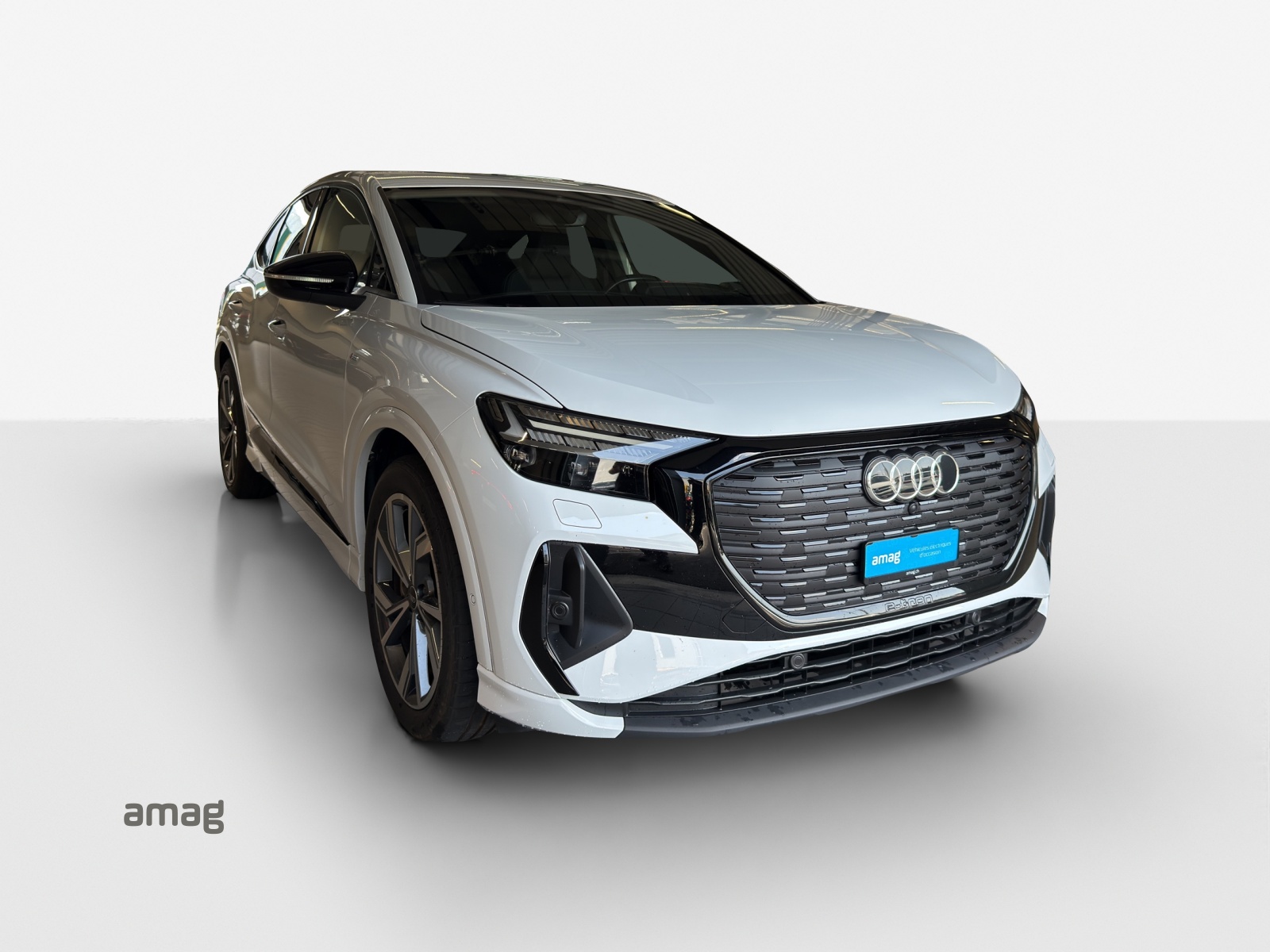 AUDI Q4 Sportback e-tron 50 quattro-image-5