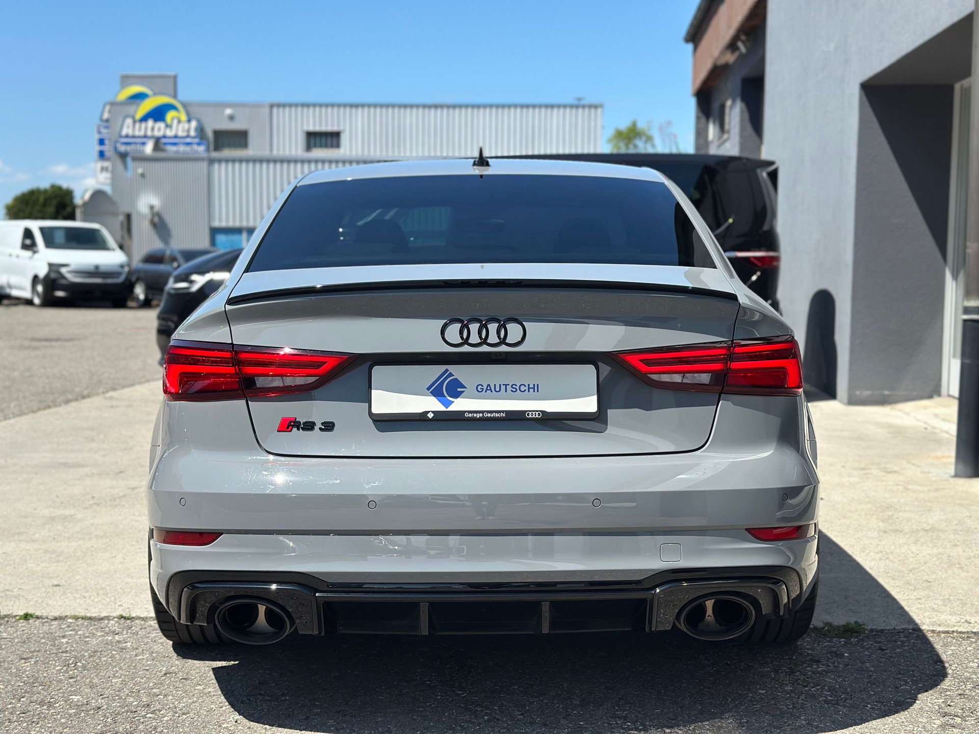 AUDI RS3 Limousine 2.5 TSI quattro S-tronic-image-3