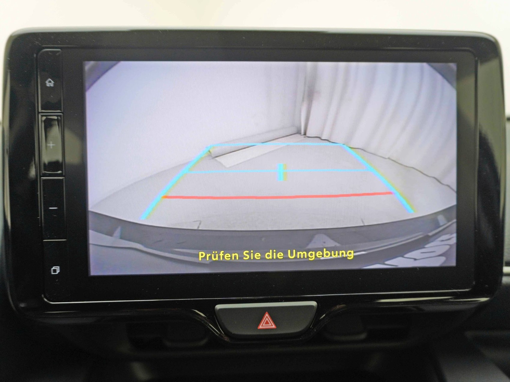 MAZDA 2 1.5 Hybrid Centre-Line-image-14