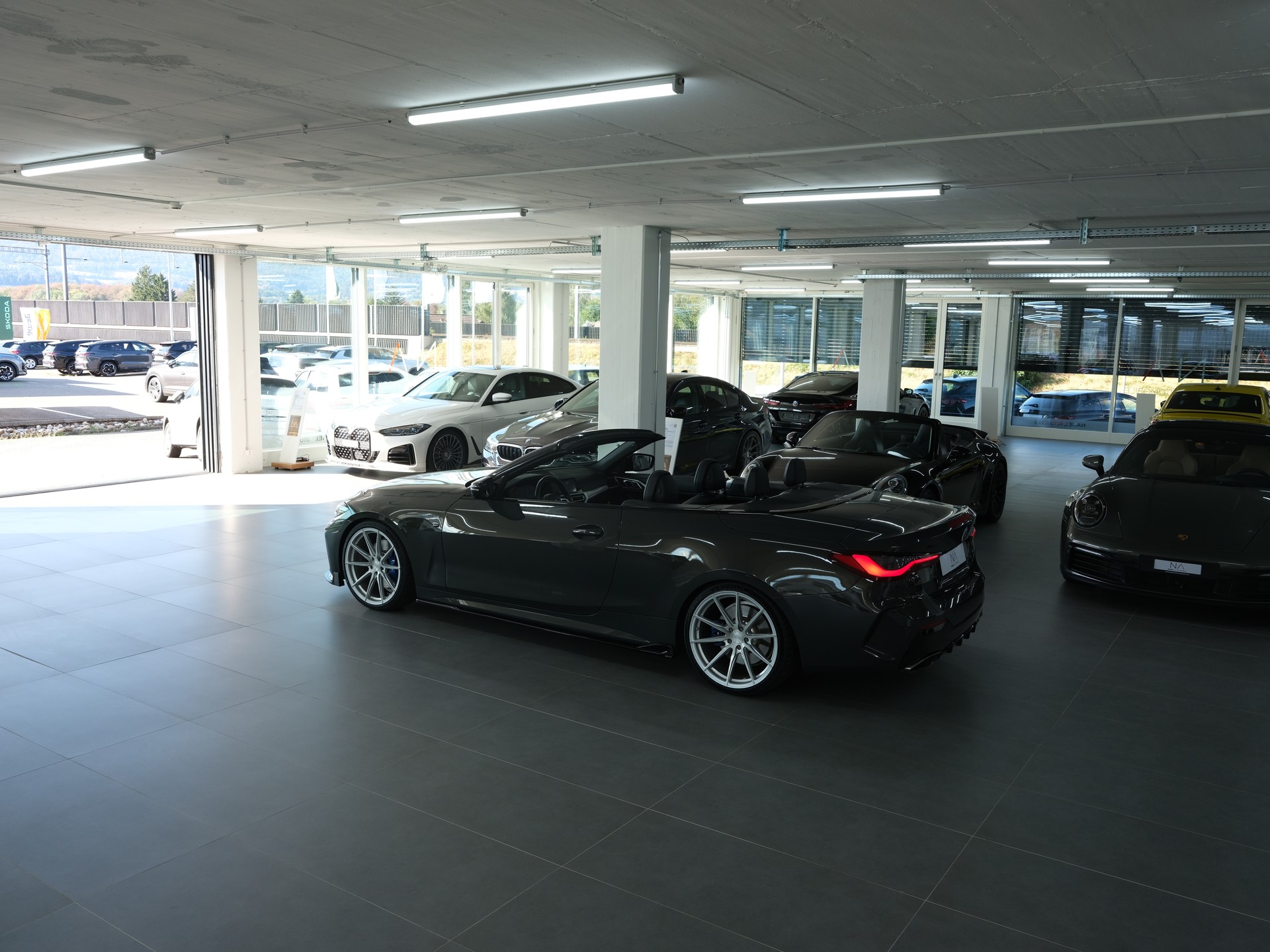 BMW M440i xDrive 48V Cabriolet Steptronic *Harman & Kardon* *Sitzheizung/Lüftung* *360 Kamera* *Nackenwärmer*-image-16