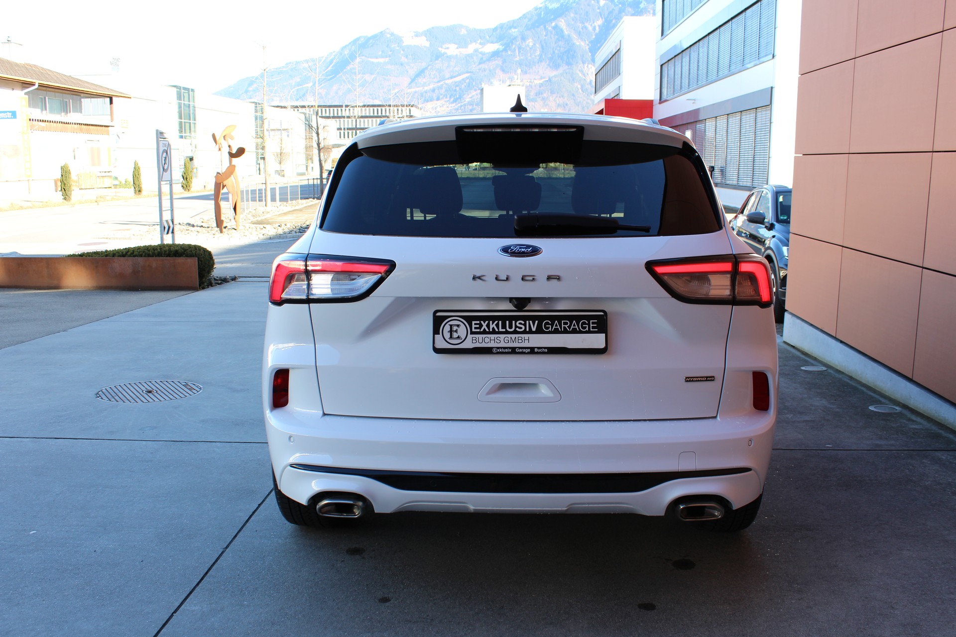 FORD Kuga 2.5 FHEV ST-Line X 4WD-image-4