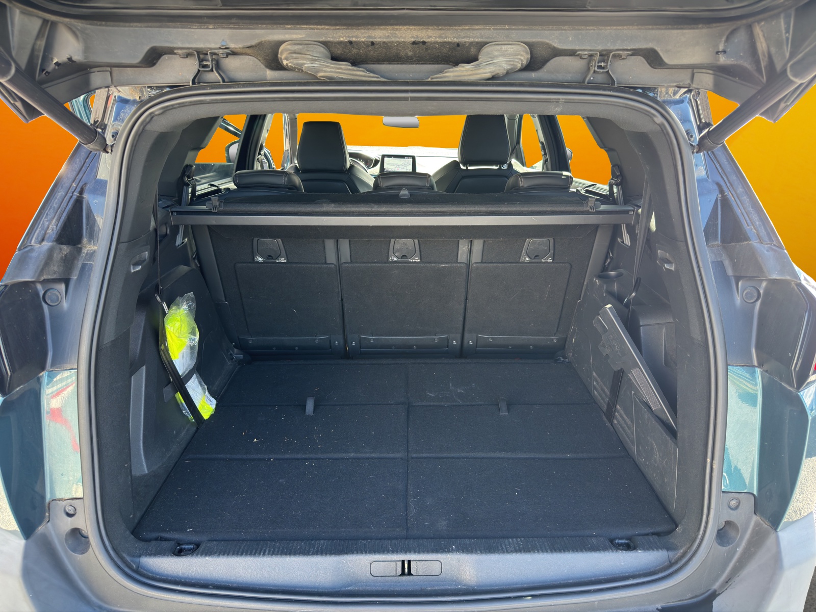 PEUGEOT 5008 1.6 Pure Tech GT LineEAT8-image-12