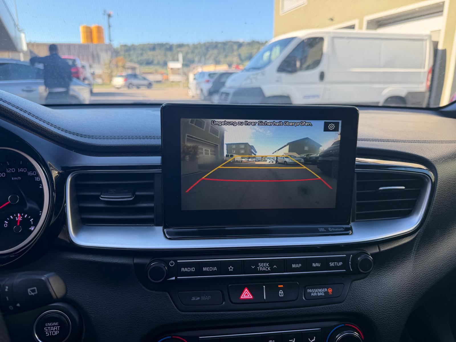 KIA ProCeed 1.6 T-GDi GT DCT-image-12