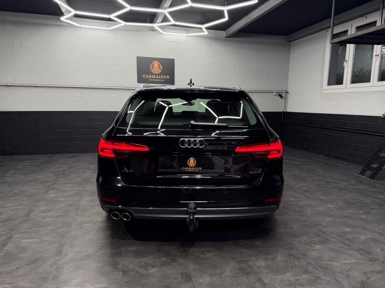 AUDI A4 Avant 3.0 TDI Sport S Line quattro | S-Line | 360° Kamera | Anhängerkupplung | Schiebedach-image-7