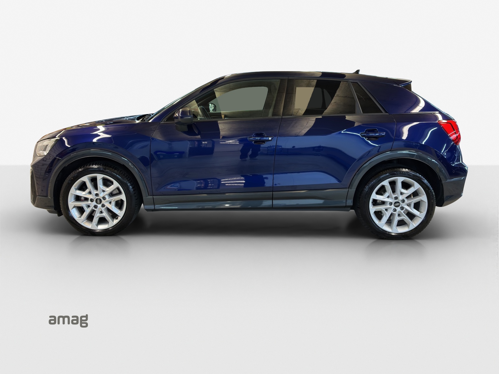 AUDI SQ2 TFSI quattro S-tronic-image-1