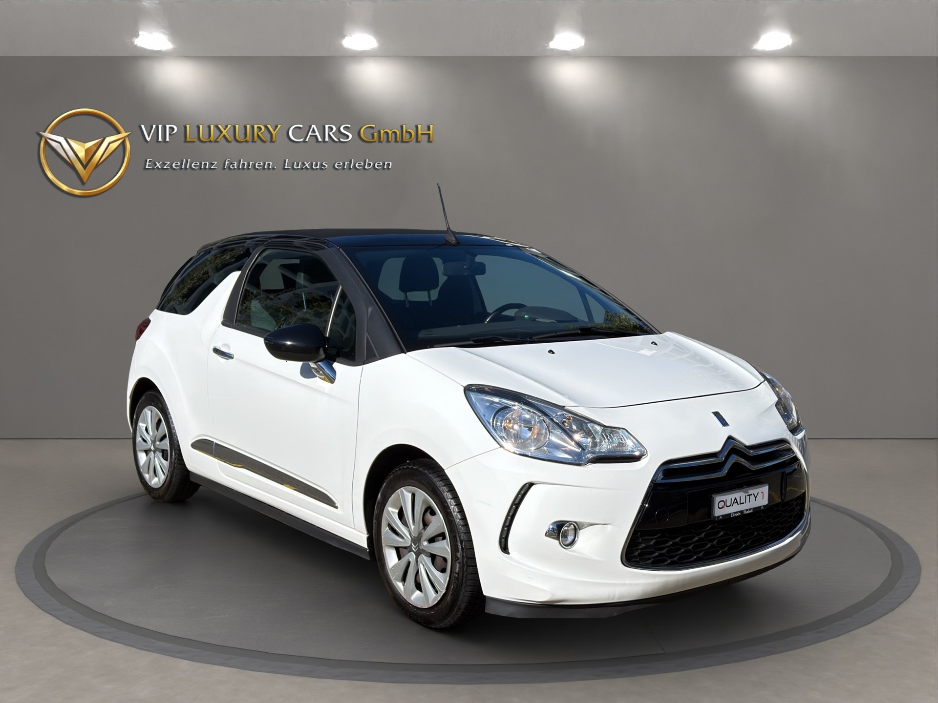 DS AUTOMOBILES DS3 Cabrio 1.2 VTi Chic-showroom-element-3
