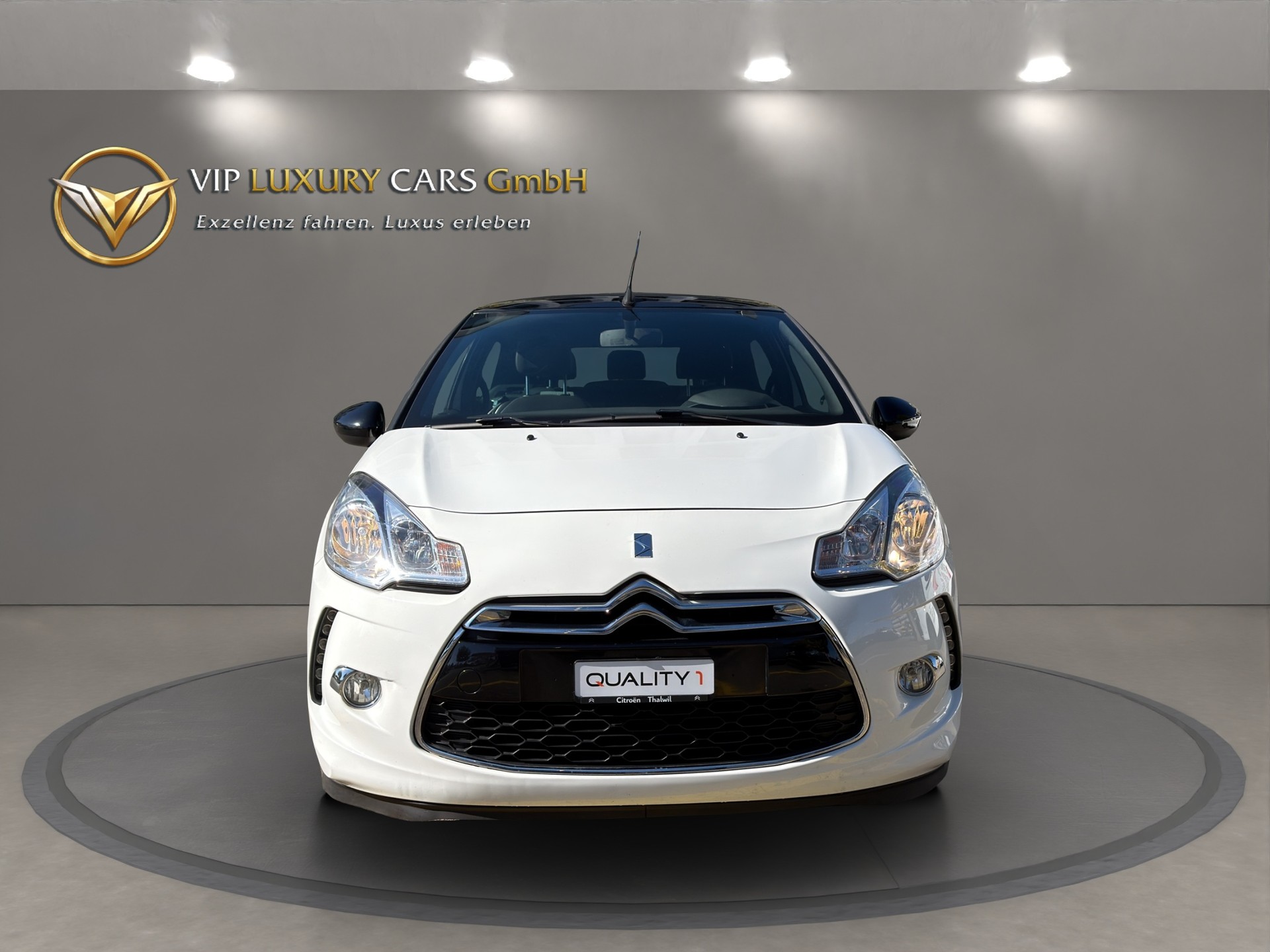 DS AUTOMOBILES DS3 Cabrio 1.2 VTi Chic-showroom-element-2