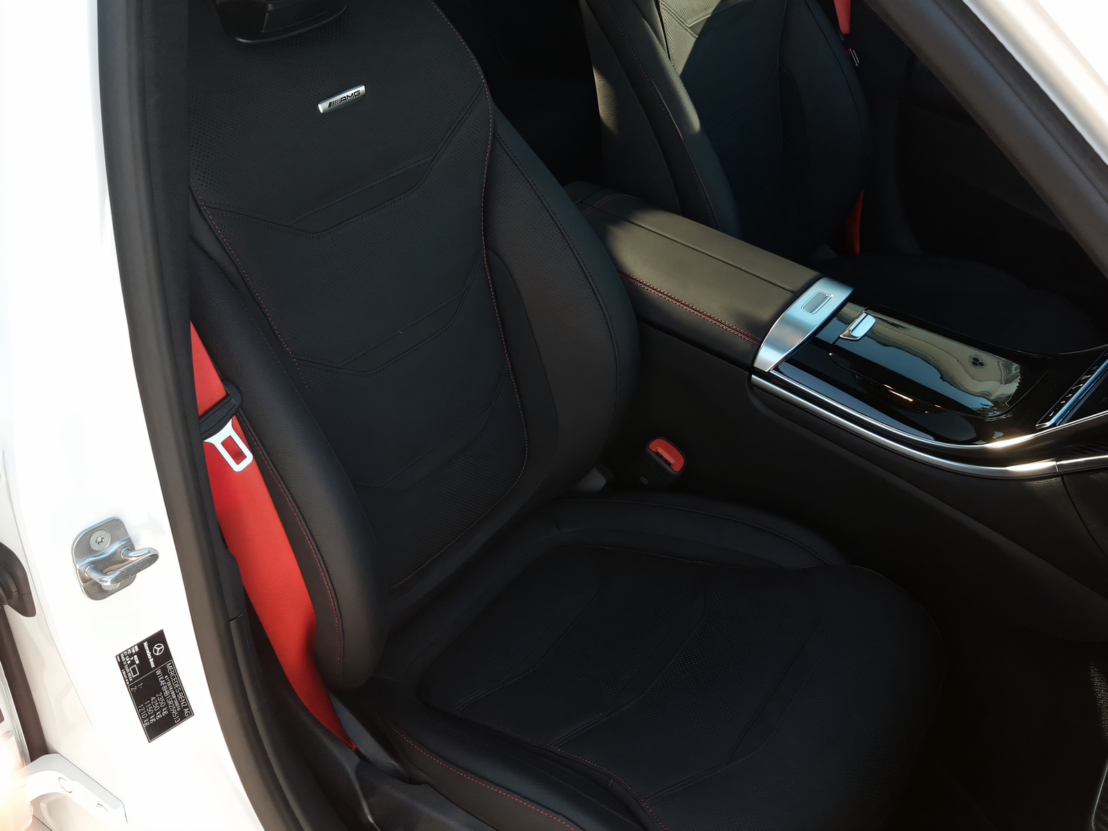 MERCEDES-BENZ C 43 4Matic-image-8