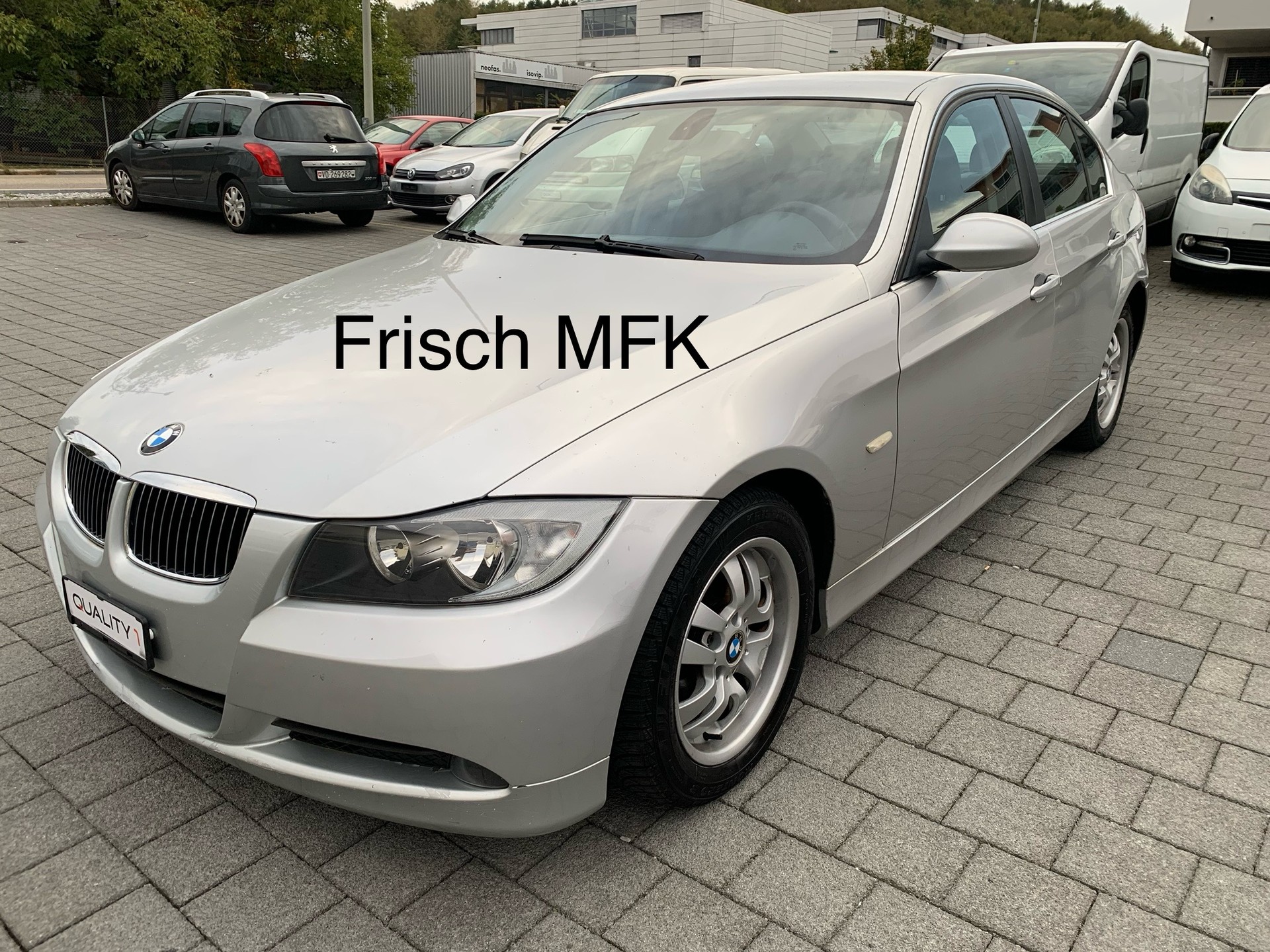 BMW 325i