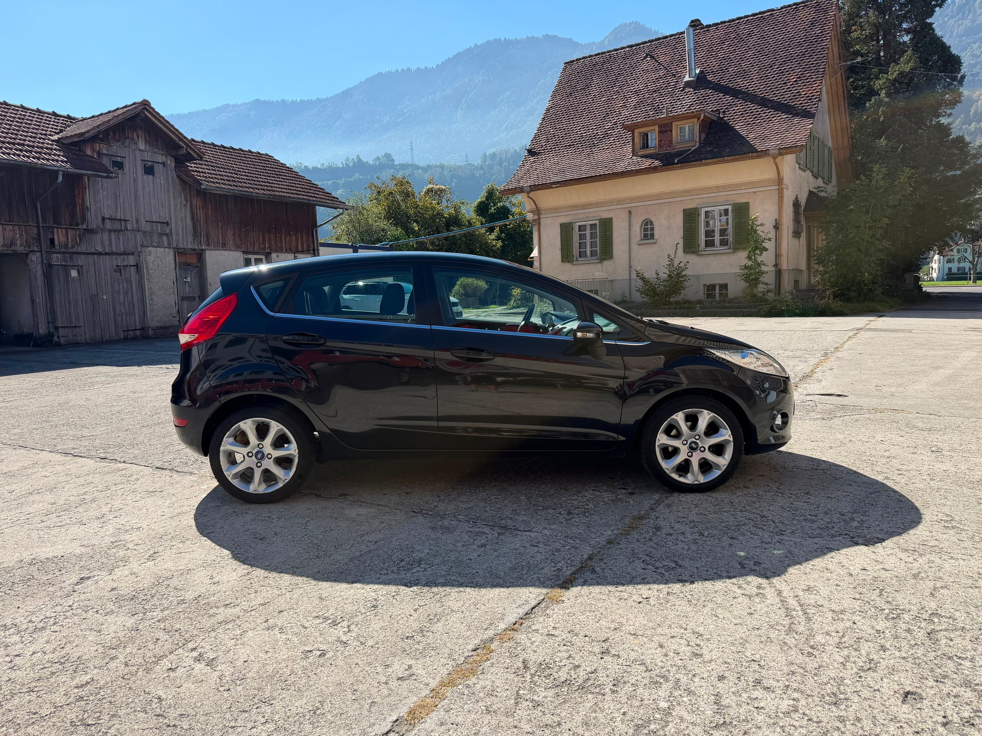 FORD Fiesta 1.6 16V TDCi Trend-image-4