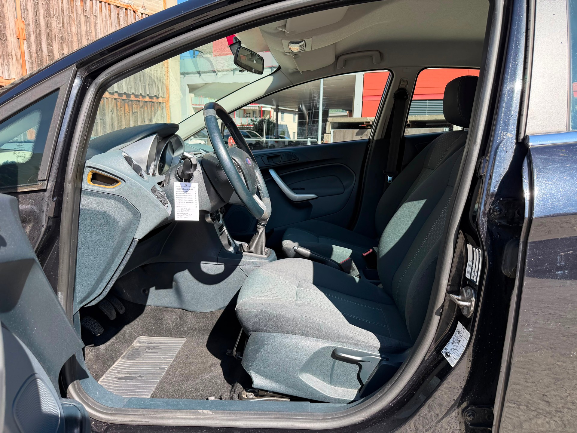 FORD Fiesta 1.6 16V TDCi Trend-image-6