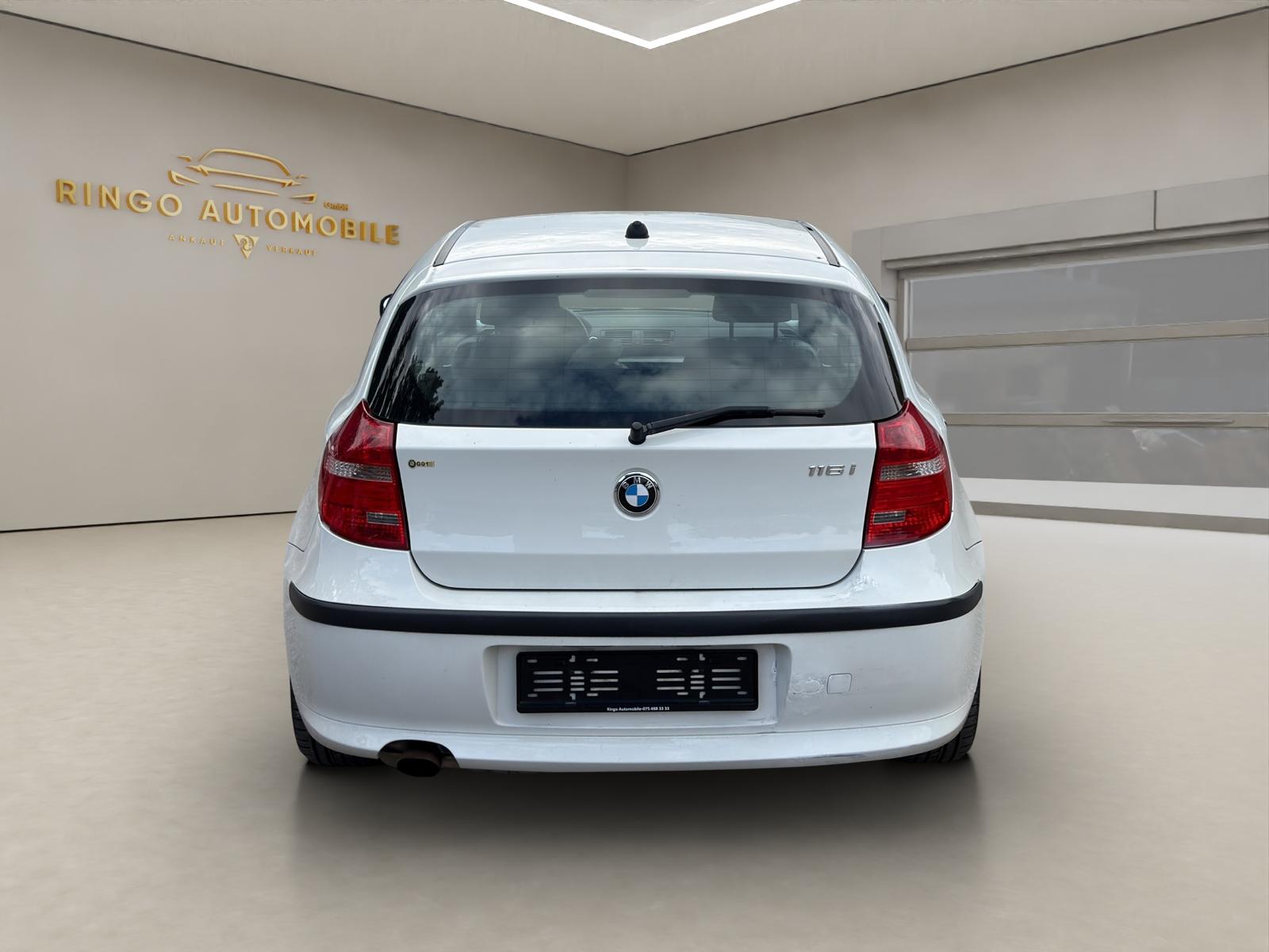 BMW 116i Steptronic-image-4