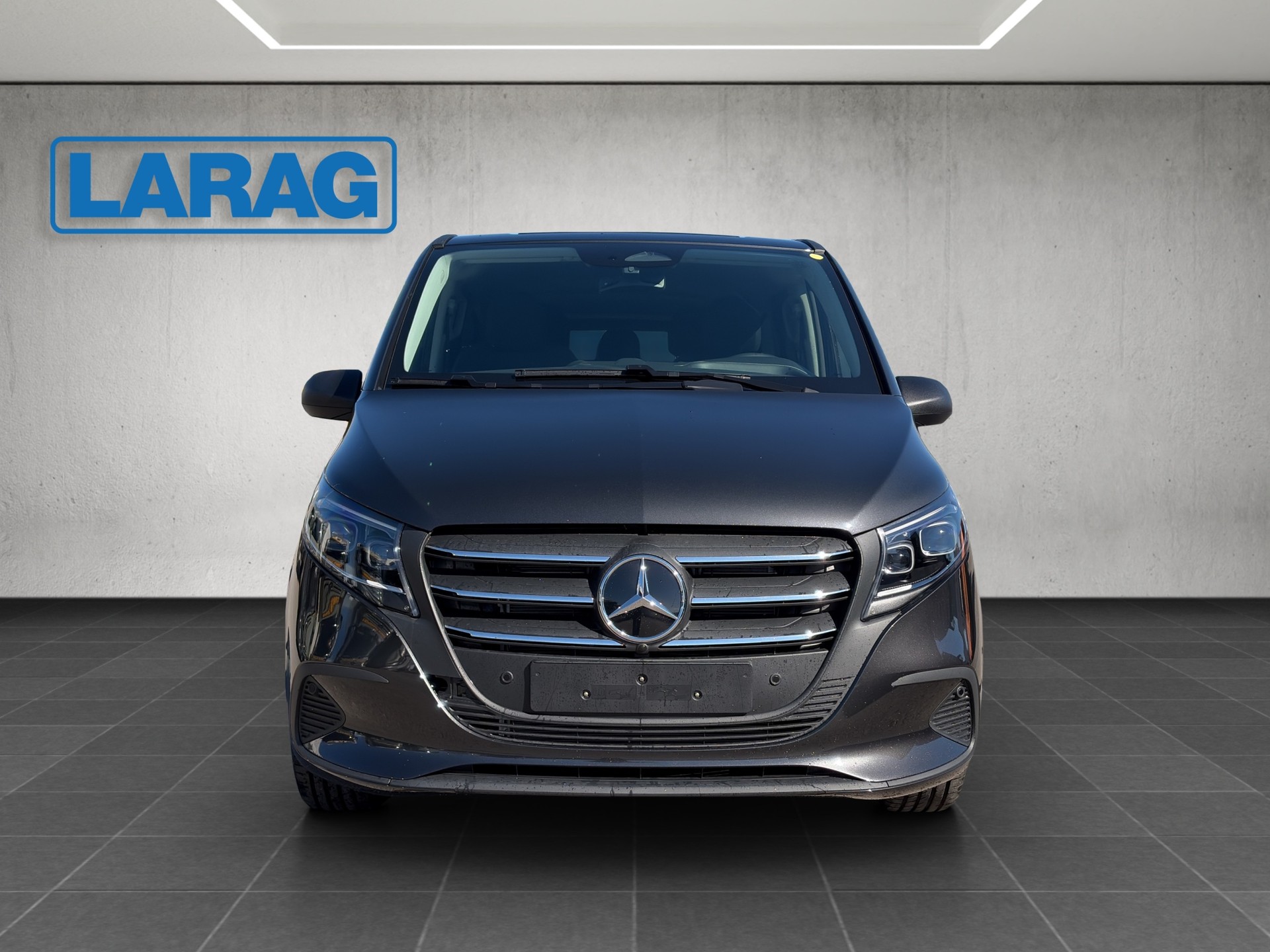 MERCEDES-BENZ Vito 116 CDI Lang Tourer 9G-Tronic 4M Select-image-4