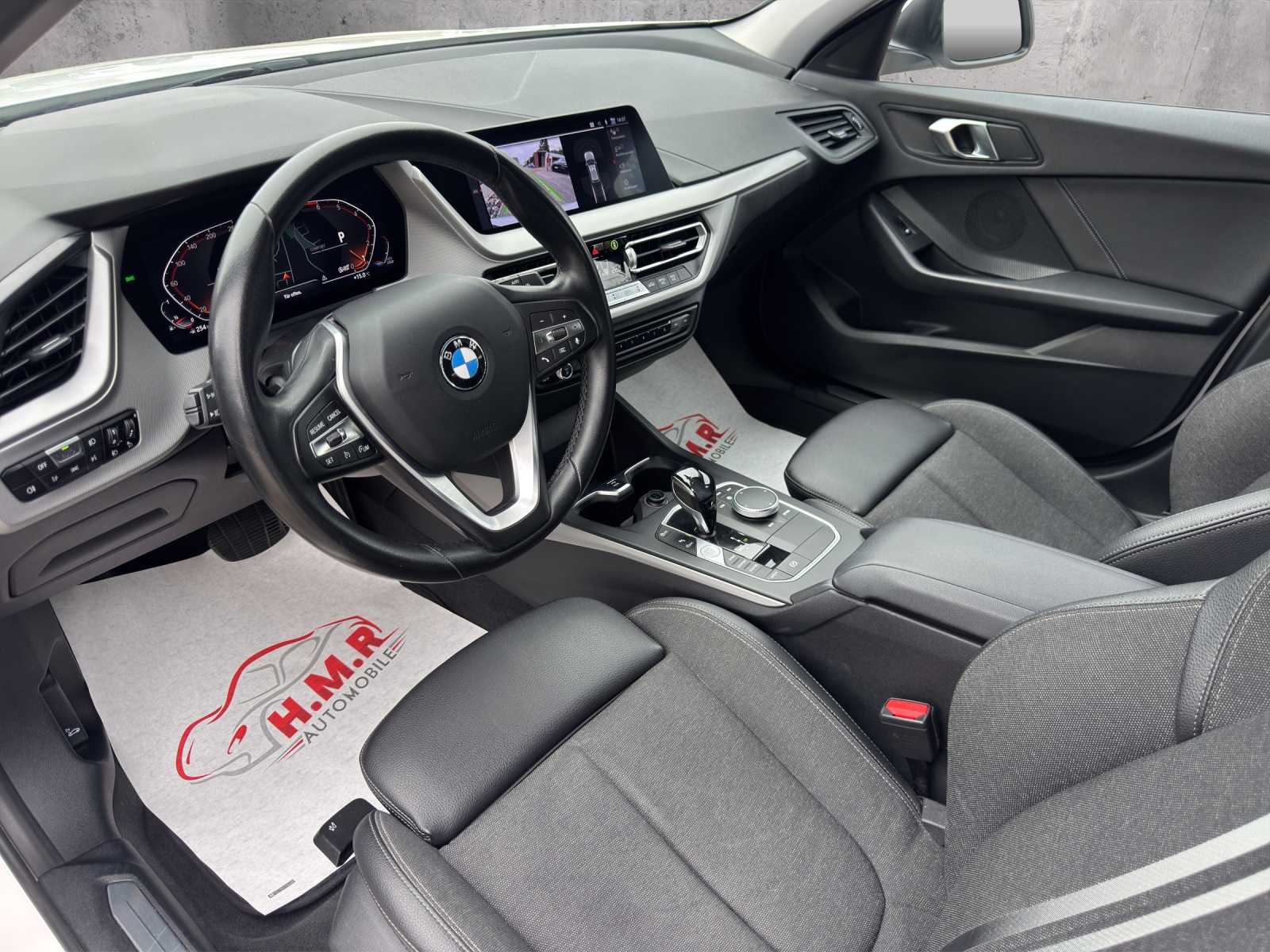 BMW 118i Steptronic-image-8