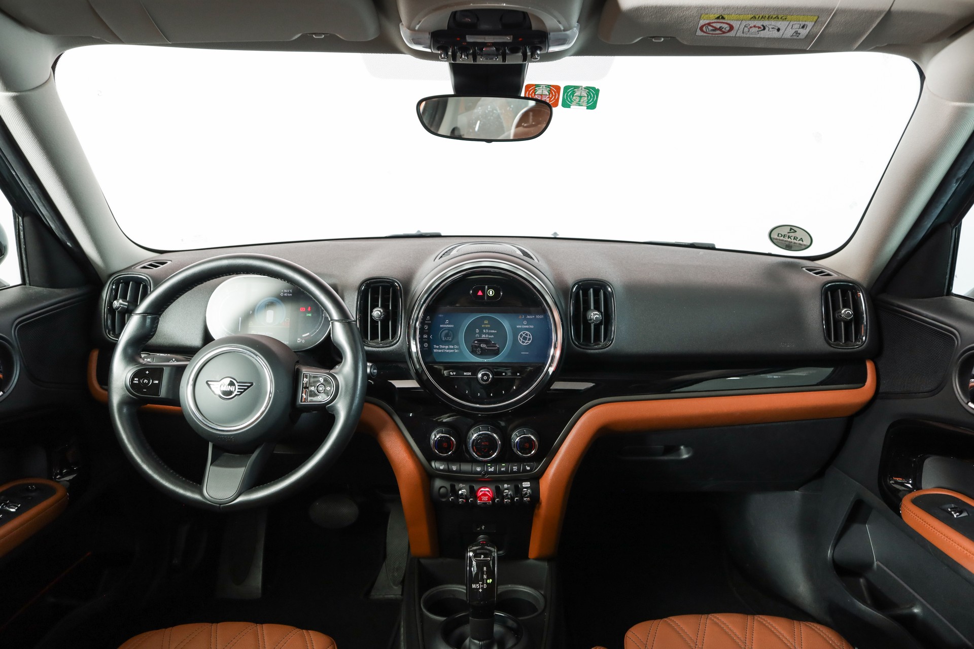 MINI Countryman Cooper S ALL4 Steptronic • Sage Green• Cuir Chester Malt Brown • Toit panoramique-image-12