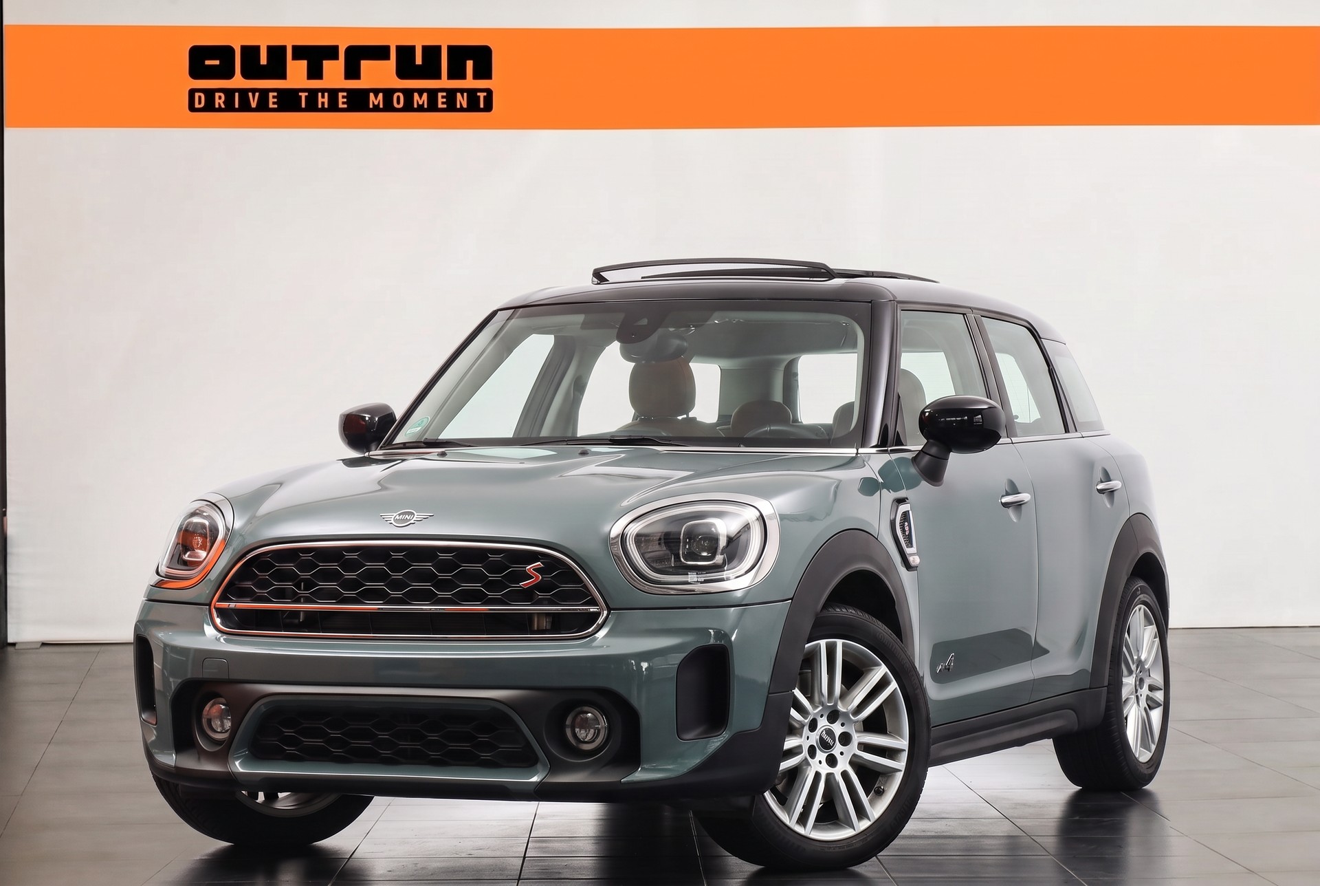 MINI Countryman Cooper S ALL4 Steptronic • Sage Green• Cuir Chester Malt Brown • Toit panoramique