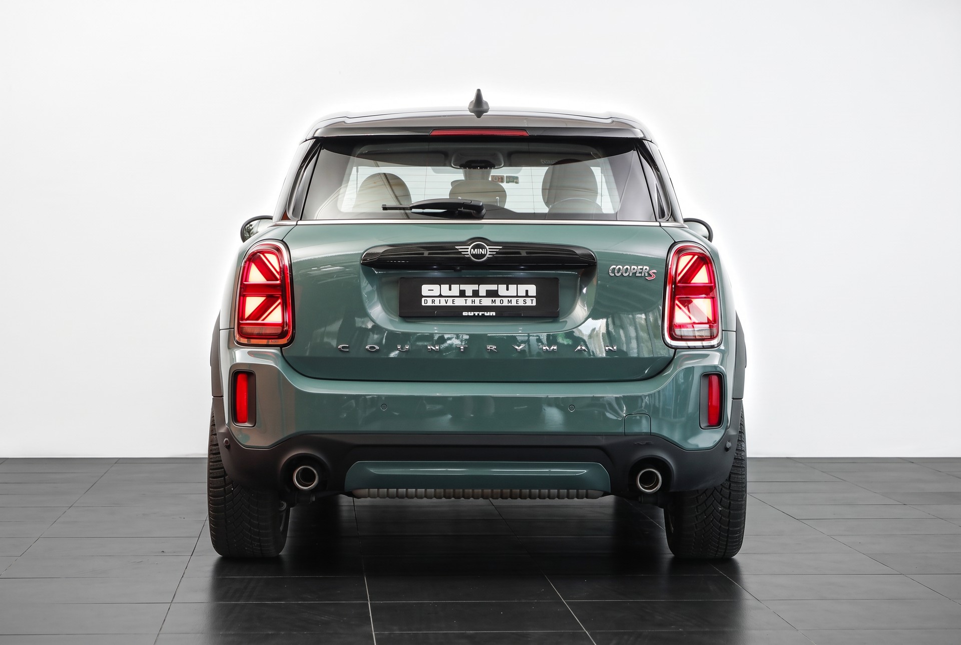 MINI Countryman Cooper S ALL4 Steptronic • Sage Green• Cuir Chester Malt Brown • Toit panoramique-showroom-element-2