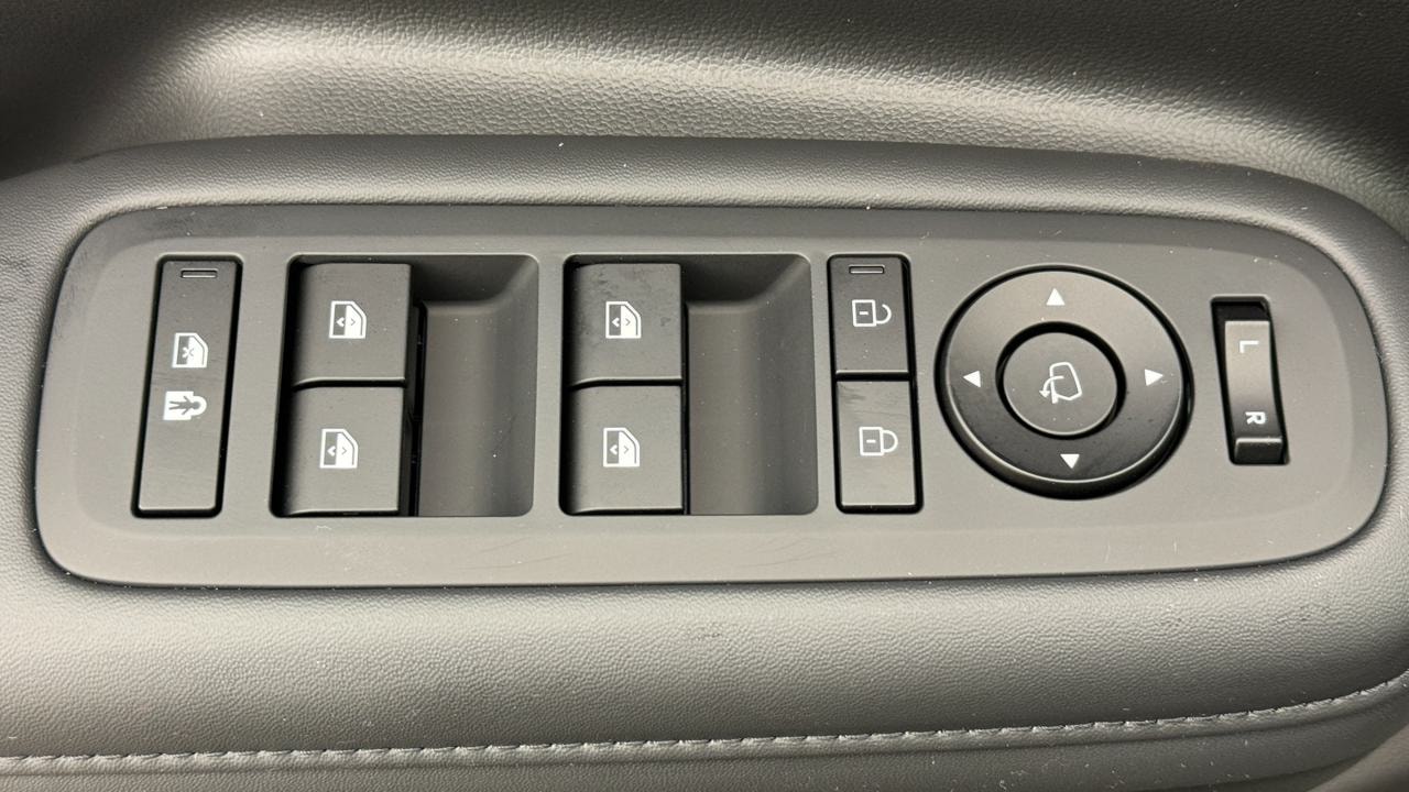 HYUNDAI Santa Fe 1.6 T-GDi PHEV Calligraphy 4WD Automatic-image-8